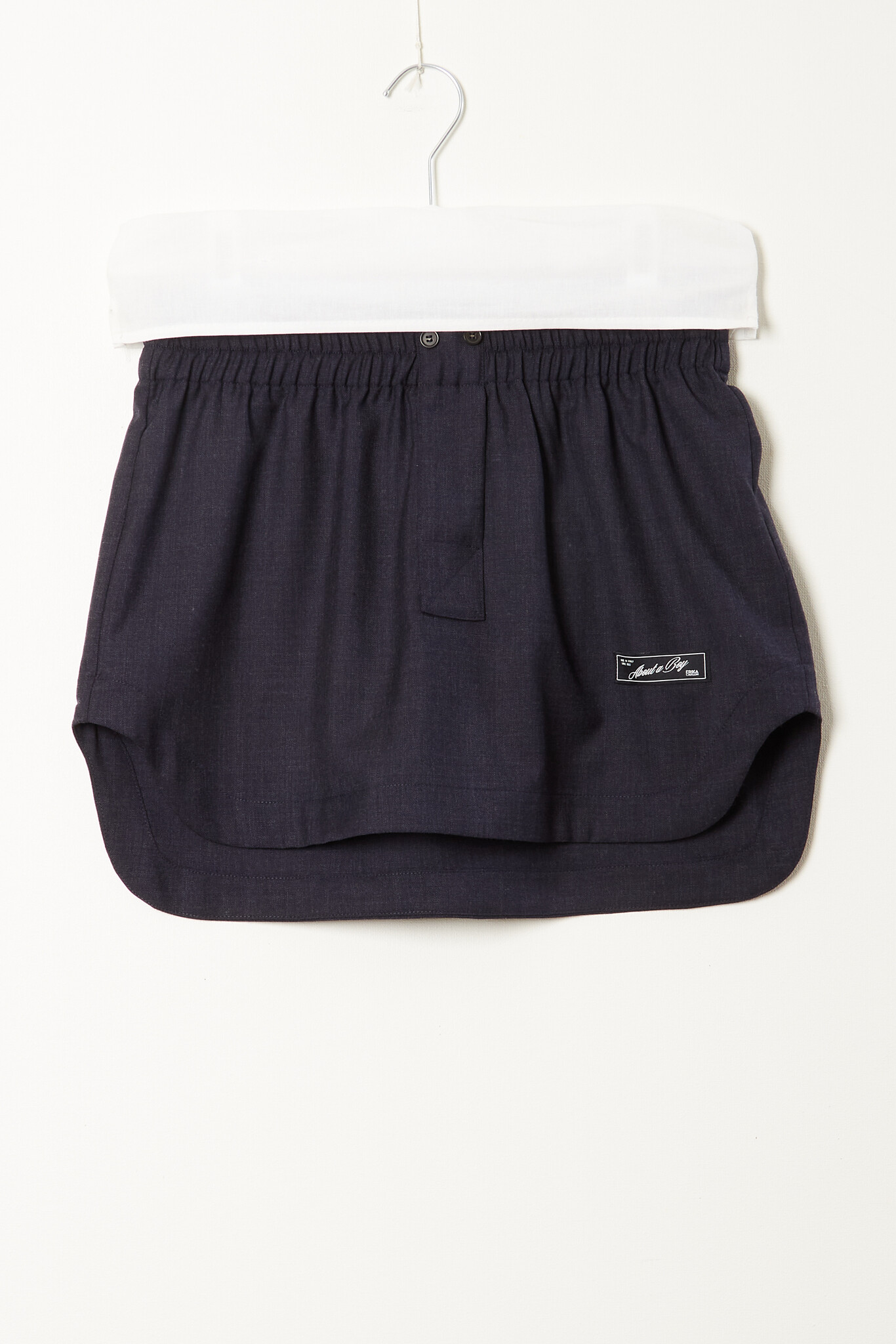 Erika 20 Oscar 100% wool skirt