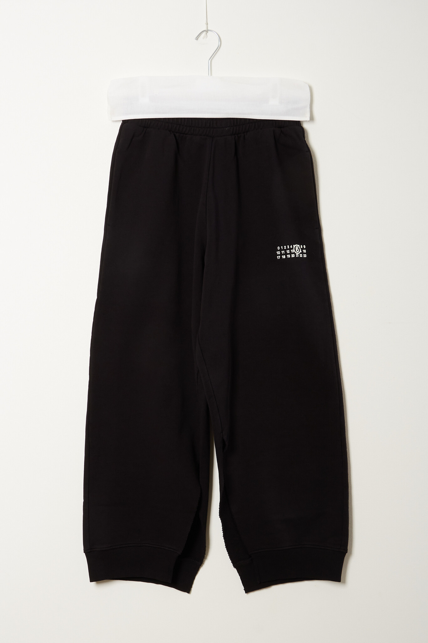 MM6 - S52KA0546M25025 jogger