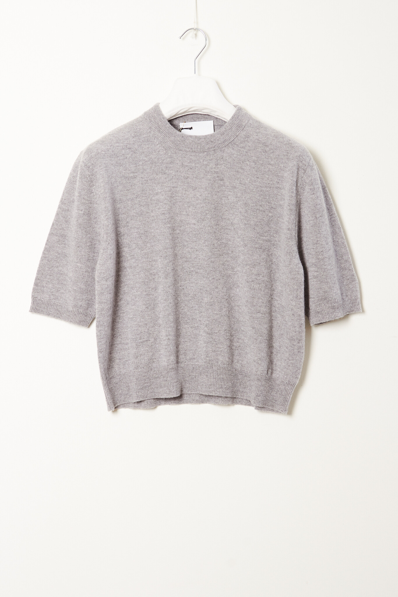 Erika 10 100% cashmere sweater