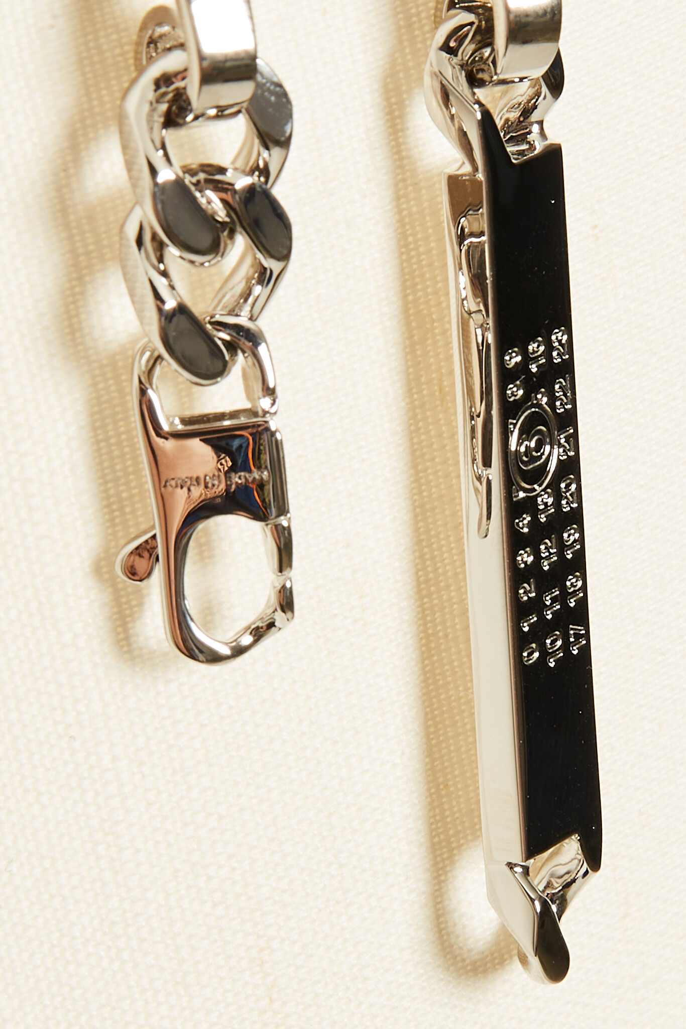 MM6 - SM6VG0099P8371 earrings