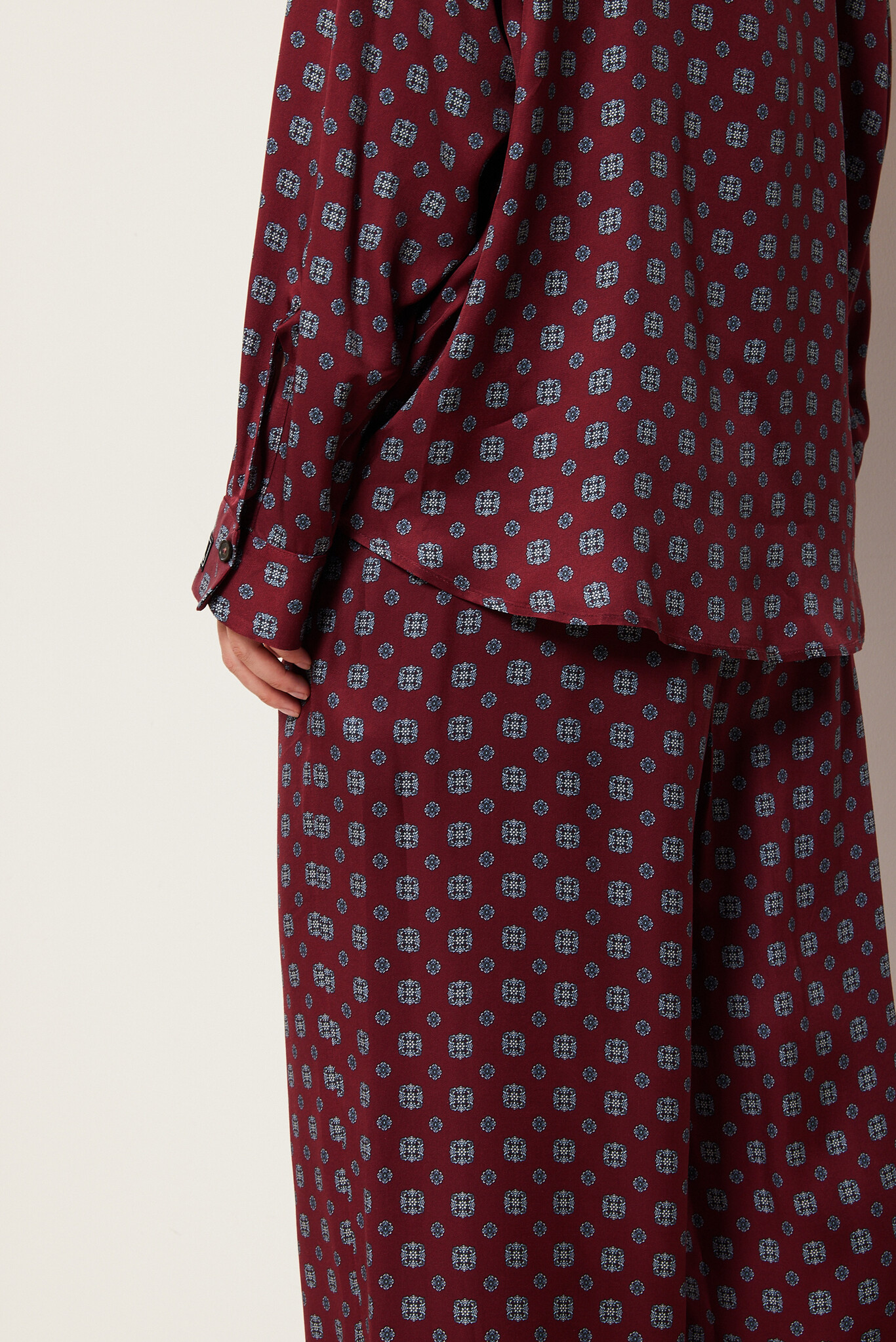 Erika - 03 100% viscose pants