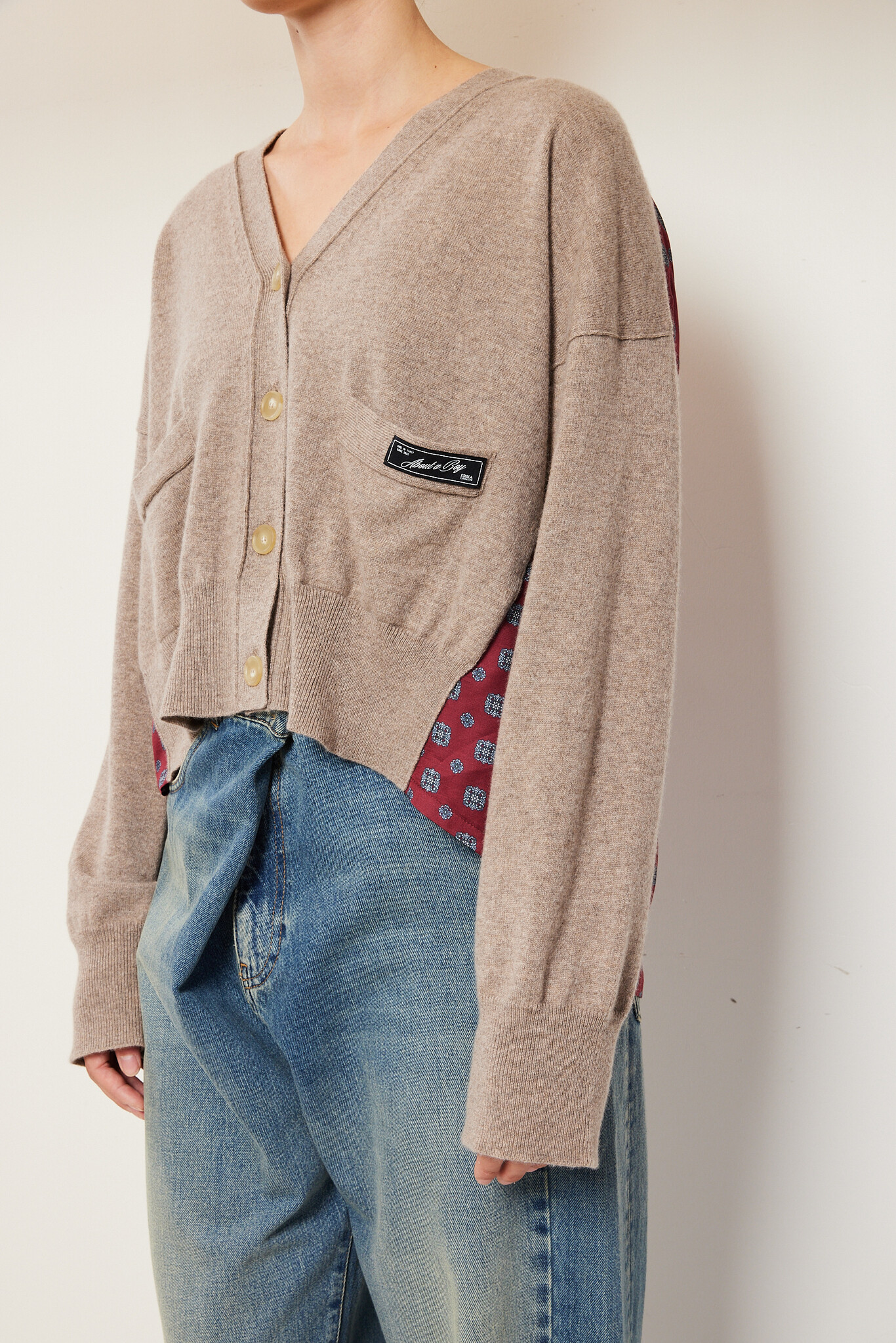 Erika - 15 100% wool cardigan
