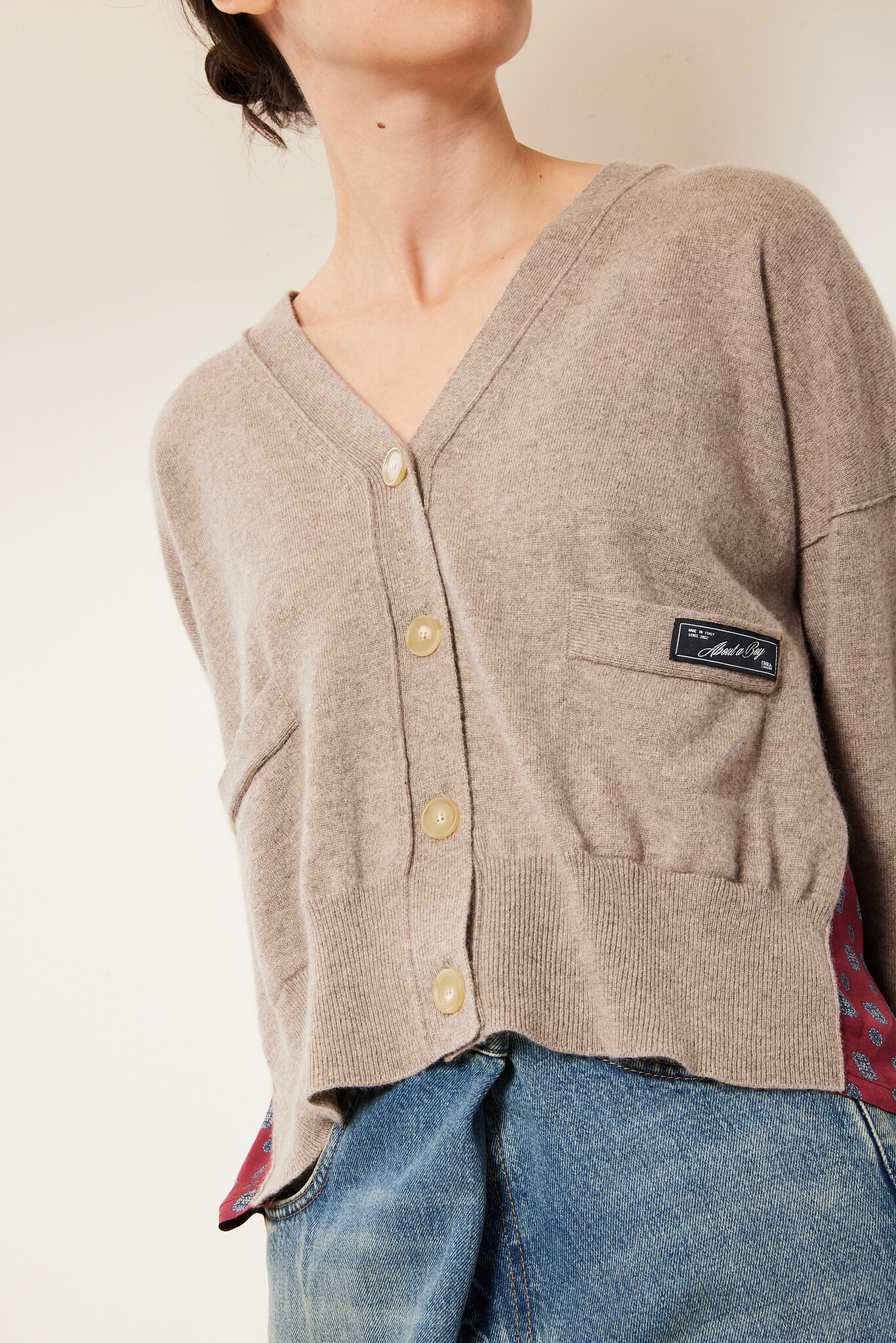 Erika - 15 100% wool cardigan