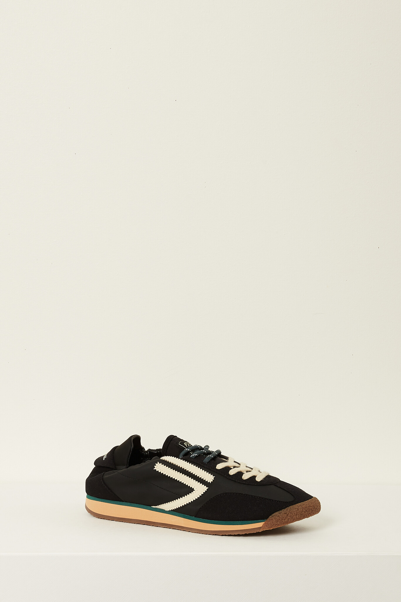 Puraai - 6.02 Panther sneakers