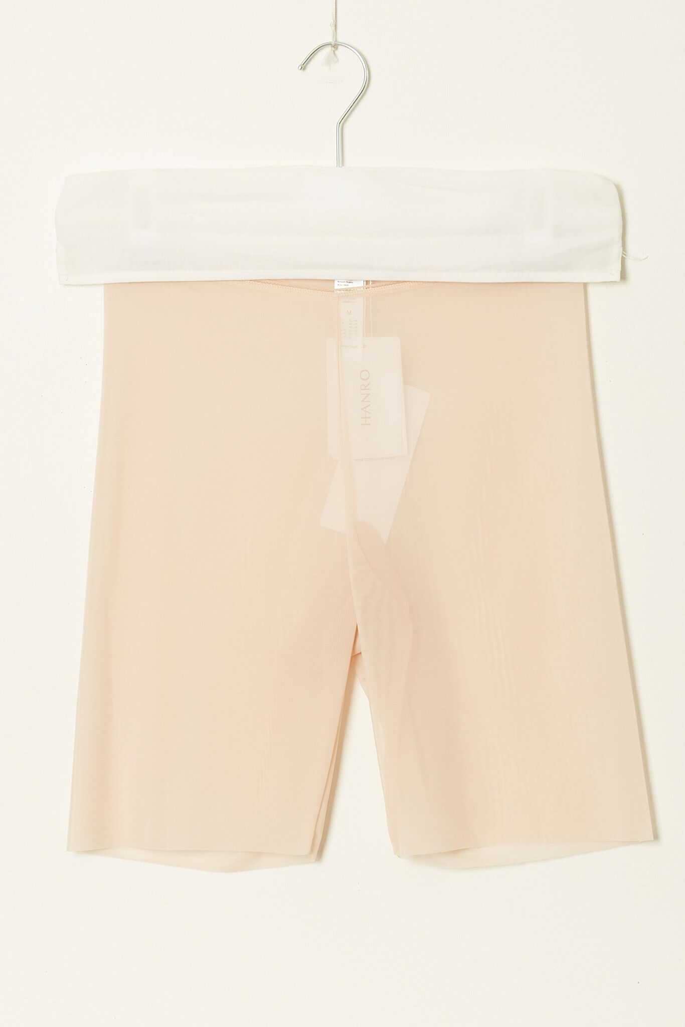 Smooth Illusion Short pants