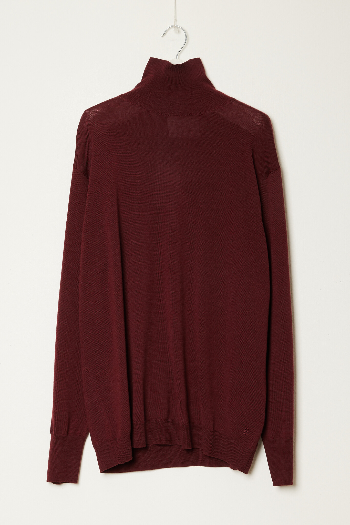 Erika - 05 100% wool sweater