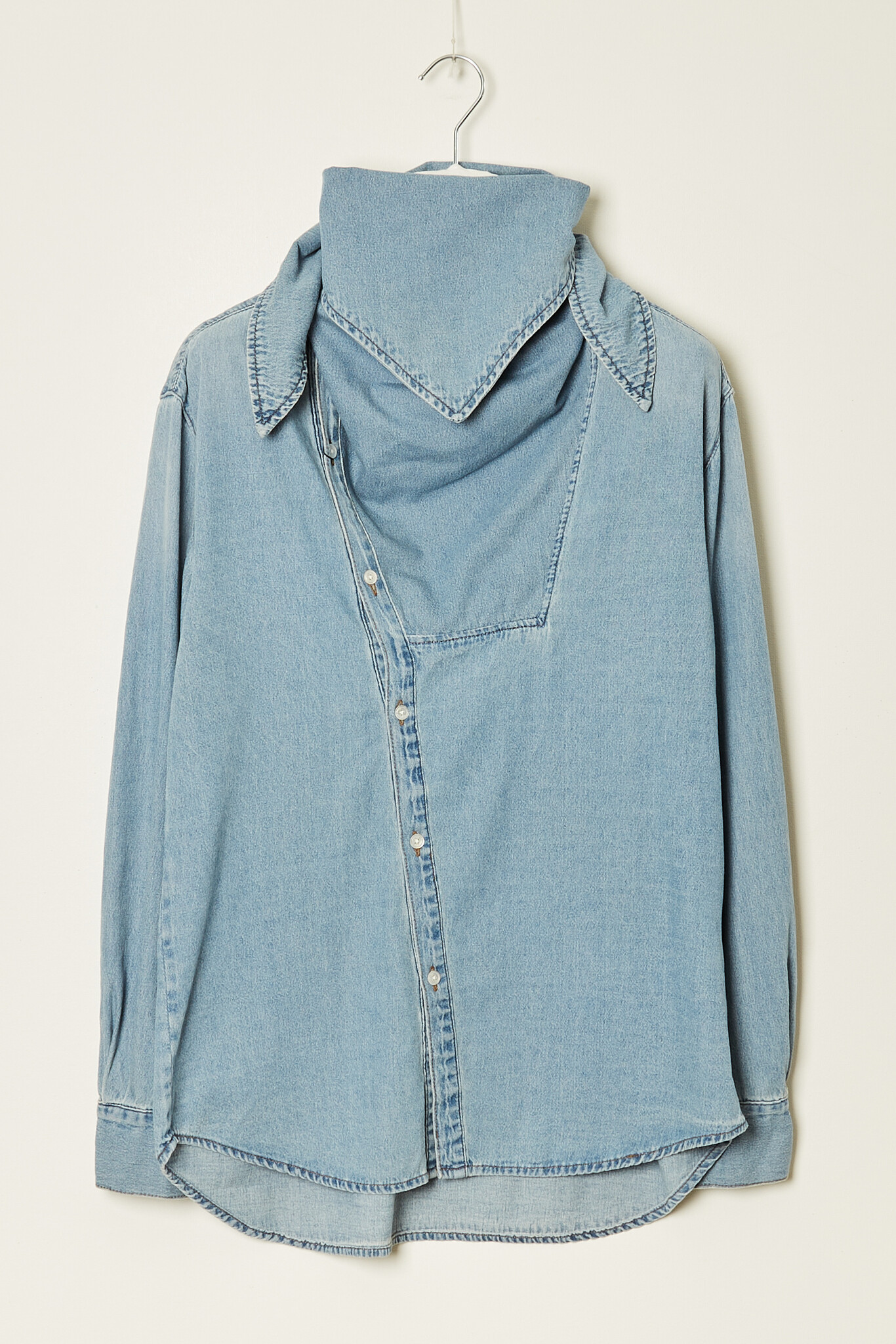 Scarf detailed denim shirt