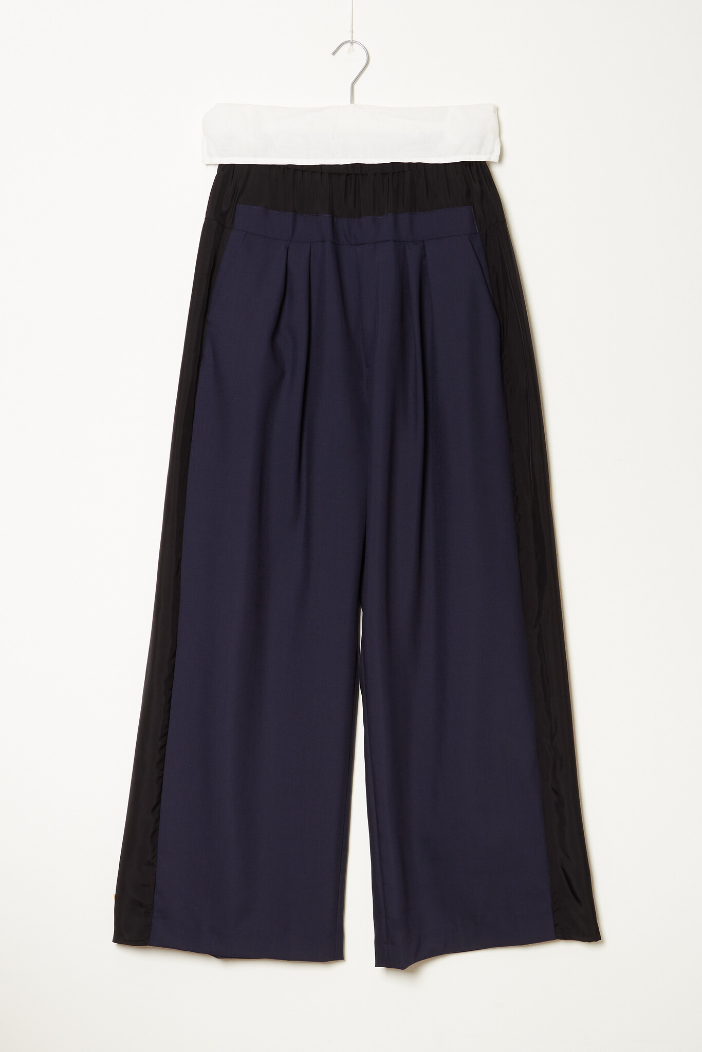 Lutz Huelle Low pants
