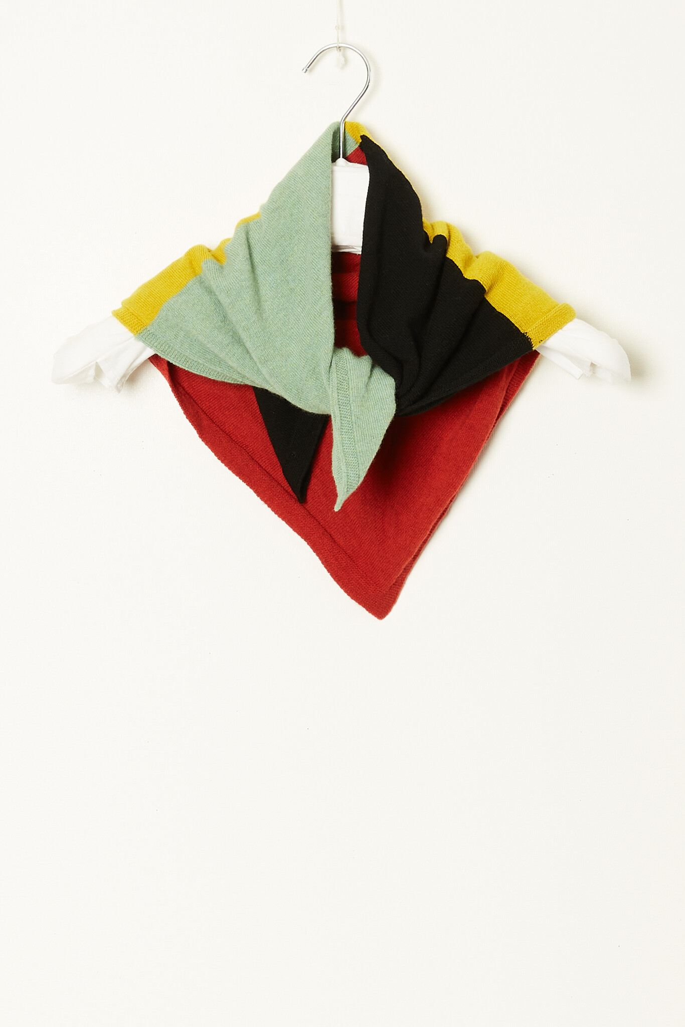 Jo Gordon - 43 SKI Square neckerchief