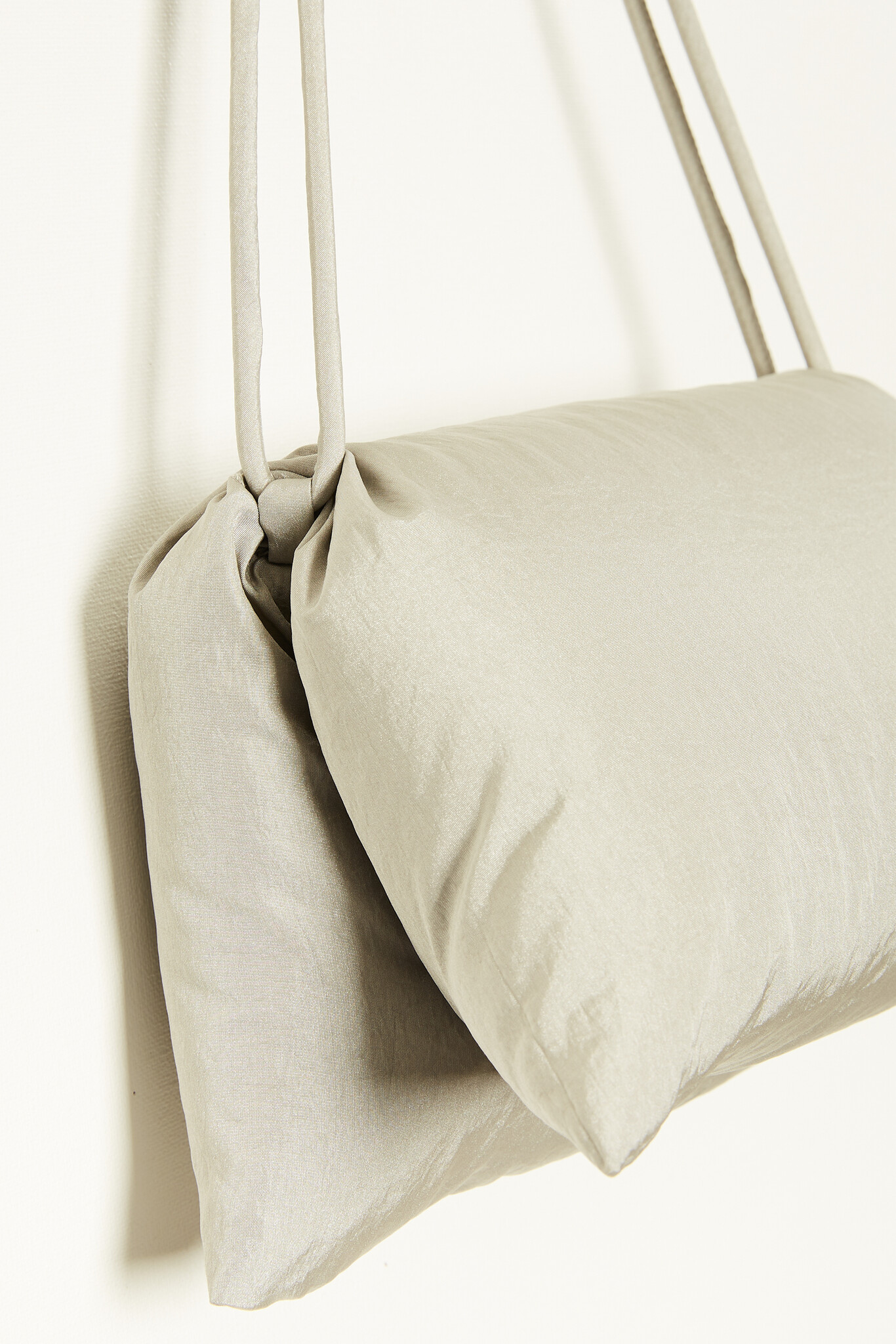 Christian Wijnants - Billy big pillow bag