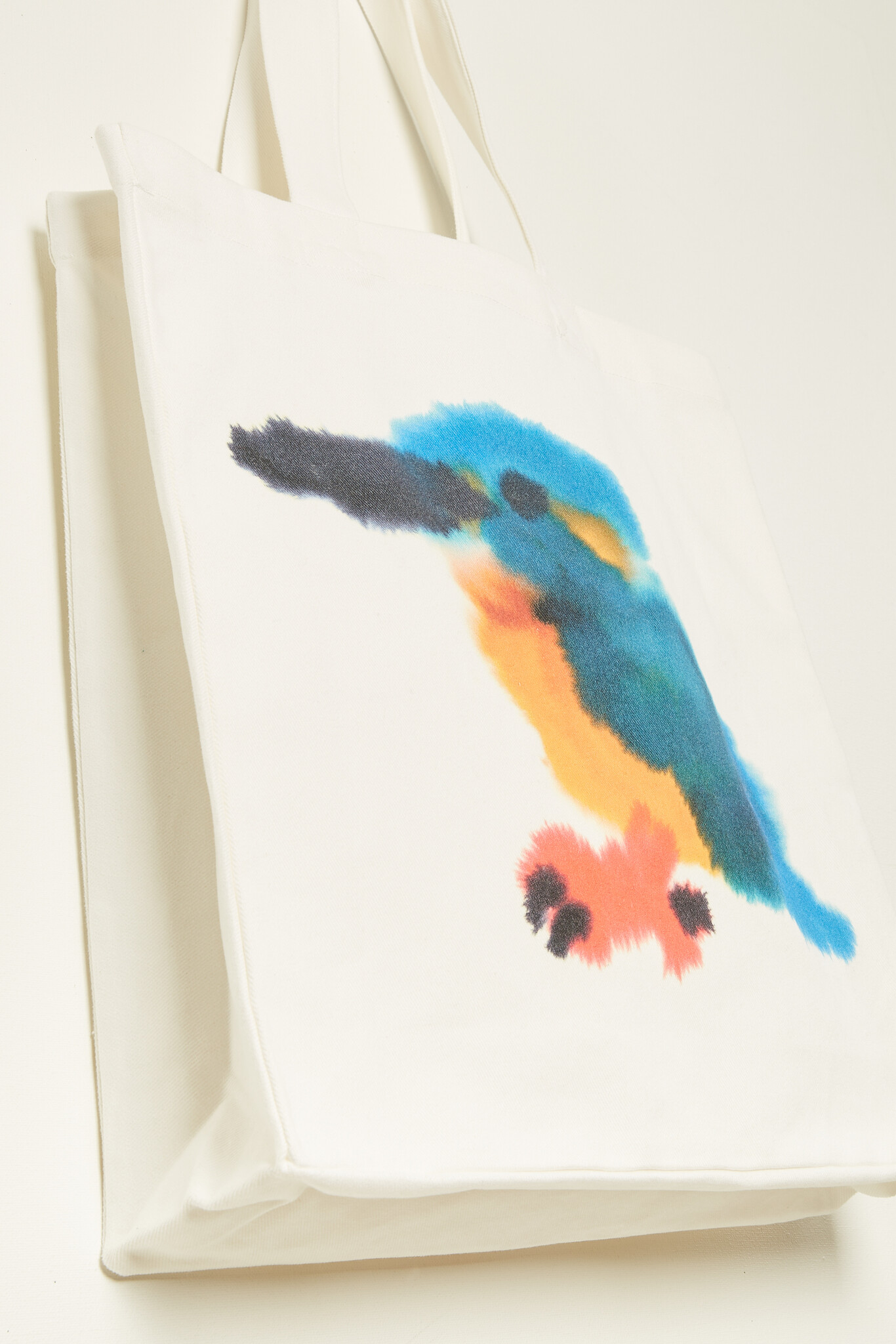 wild animals - Kingfisher tote bag