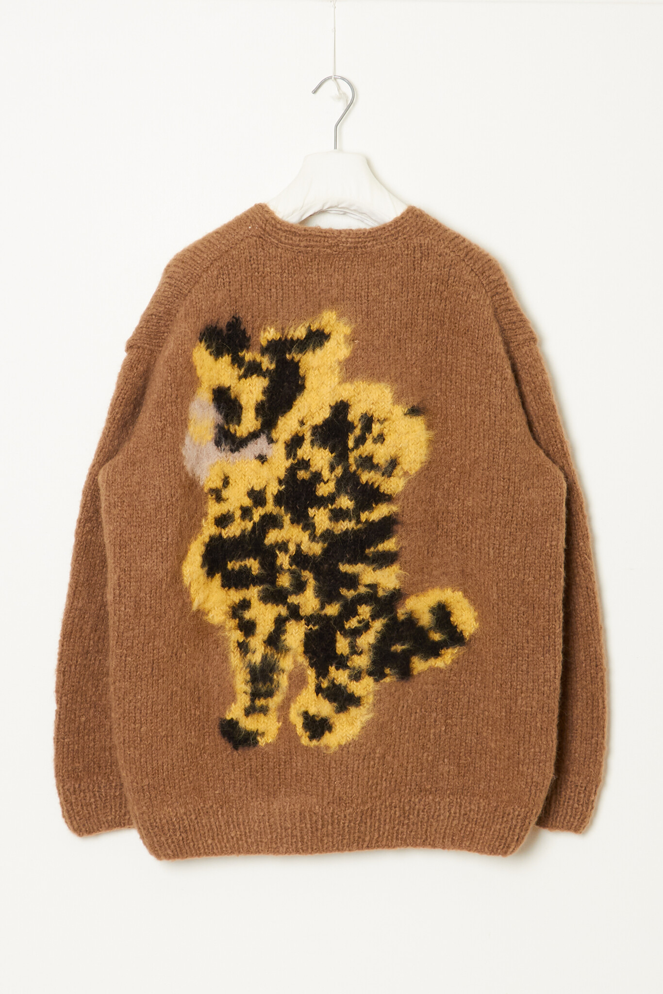 wild animals - Elephant Cheetah hand knitted cardigan