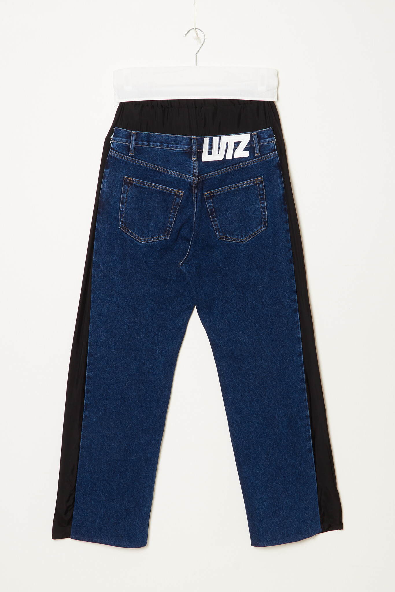 Lutz Huelle - Low denim pants