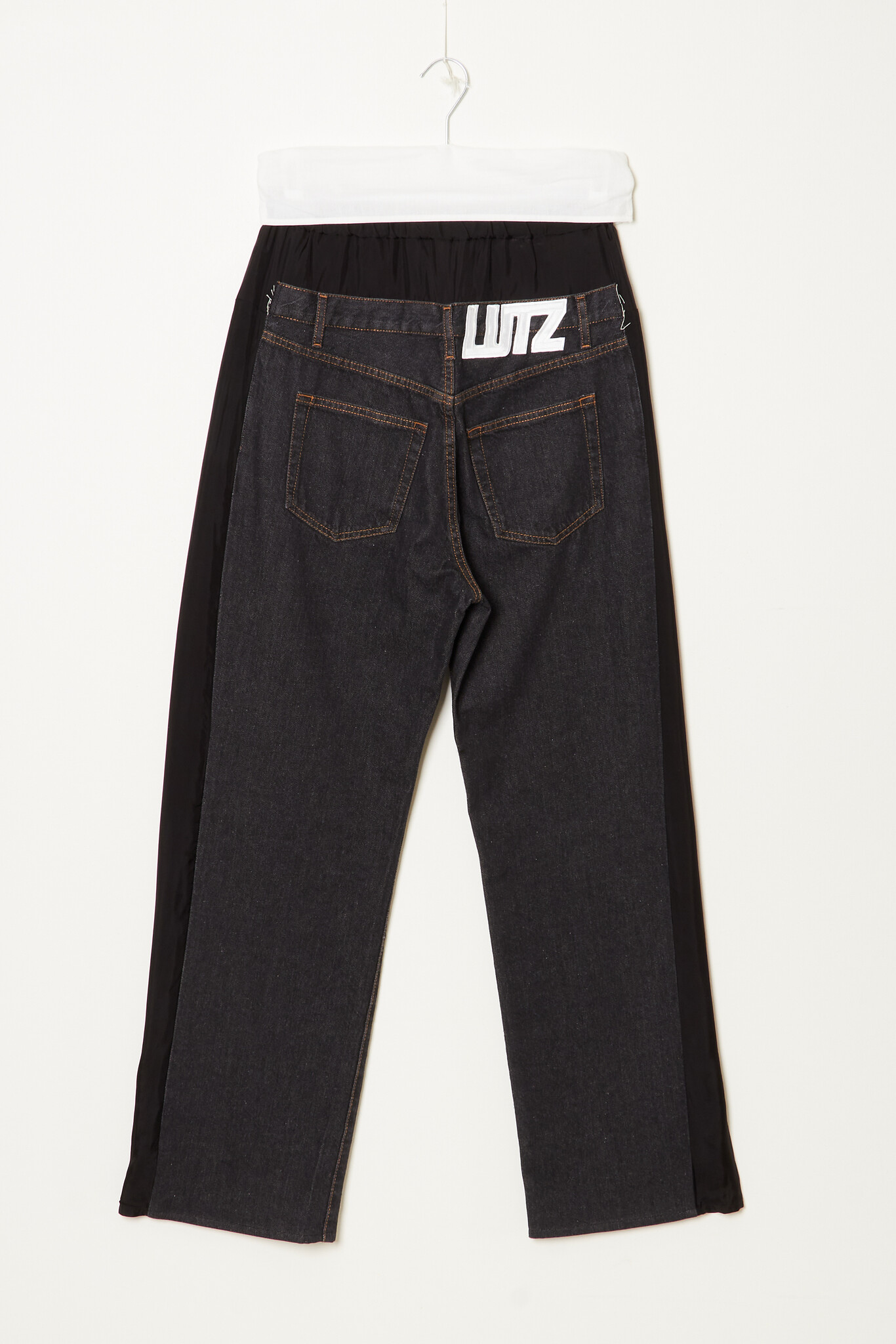 Lutz Huelle - Low denim pants