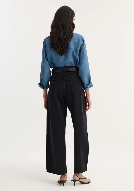 Róhe - Barrel leg denim