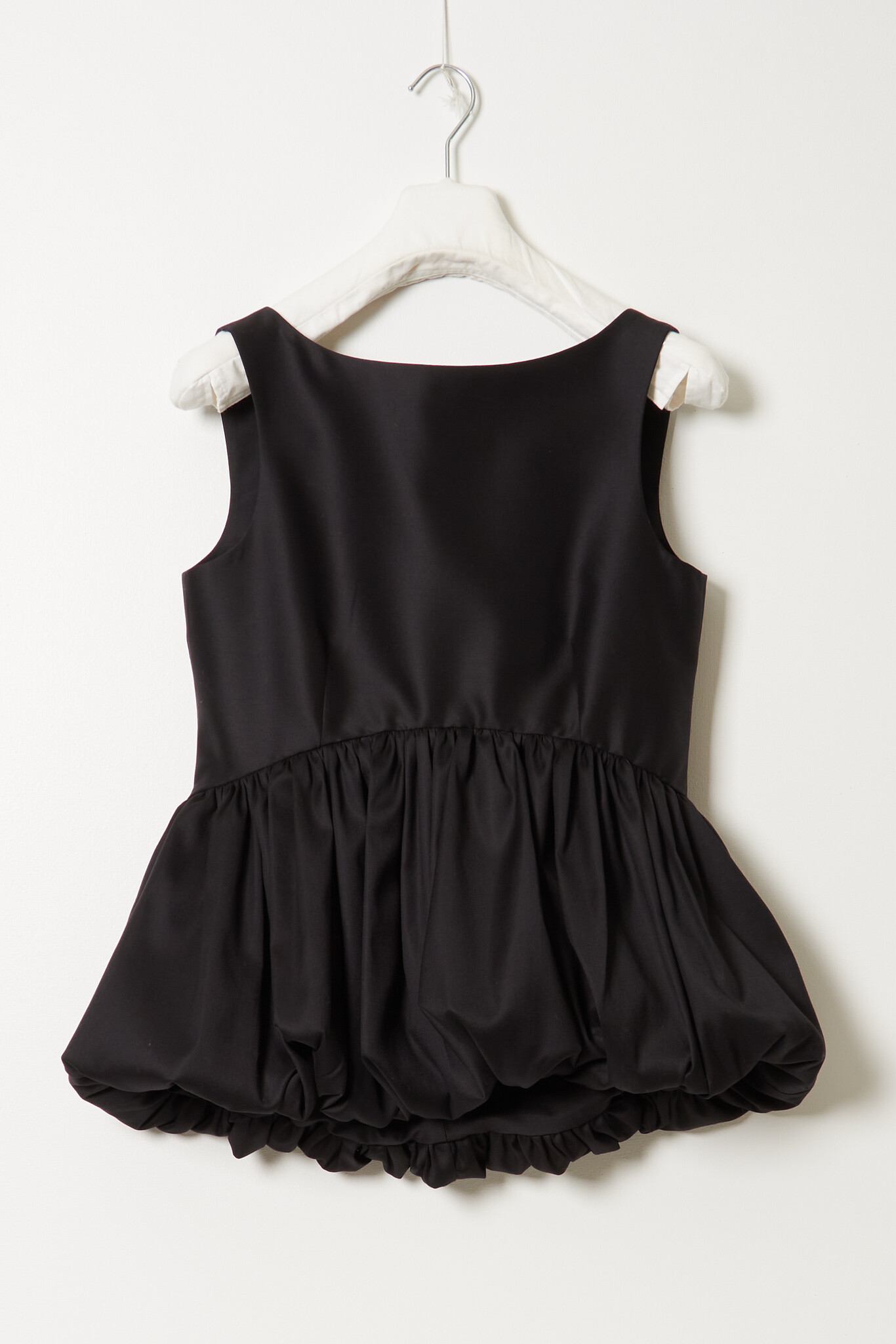 Róhe - Voluminous peplum top