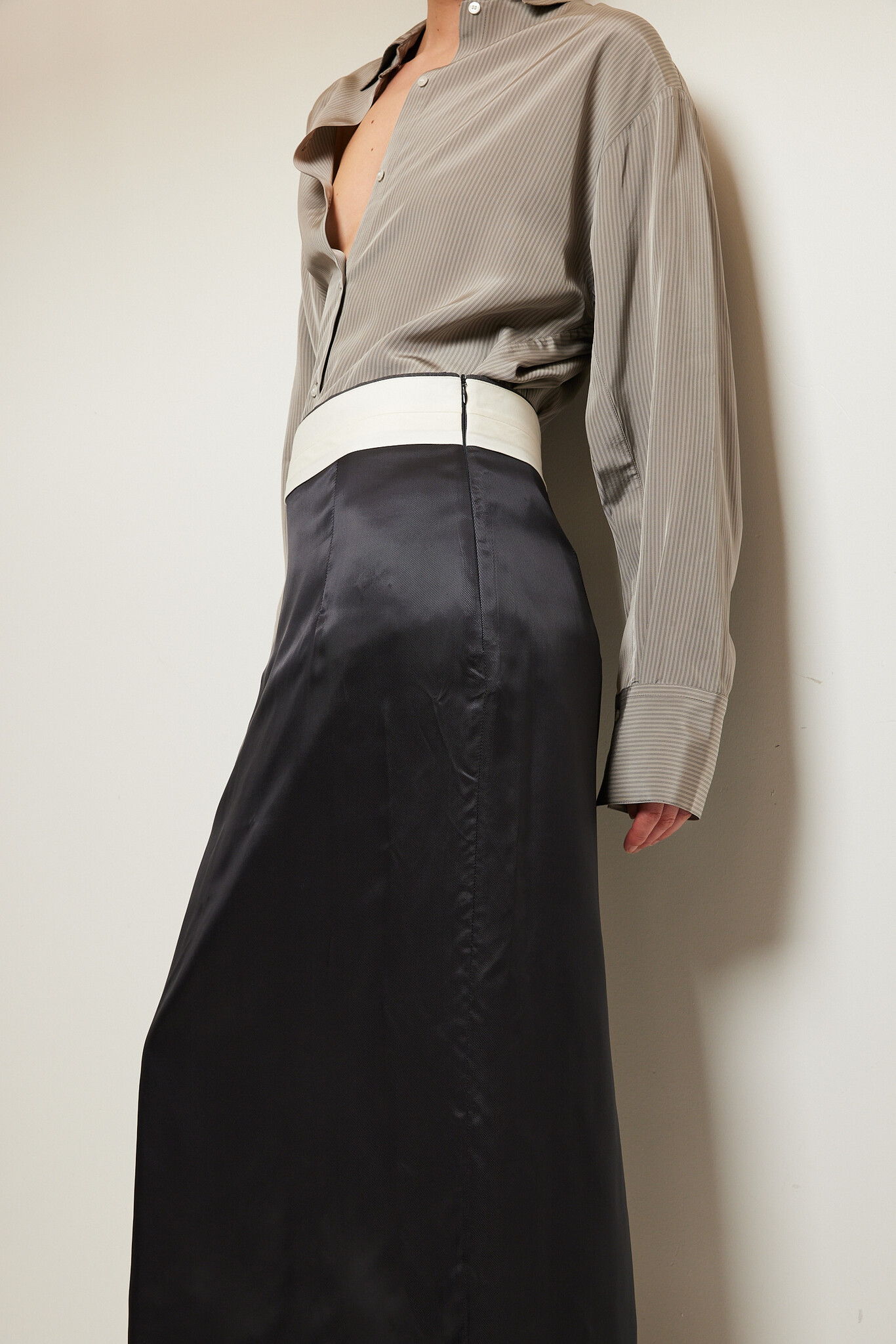 Róhe - Inside-out skirt