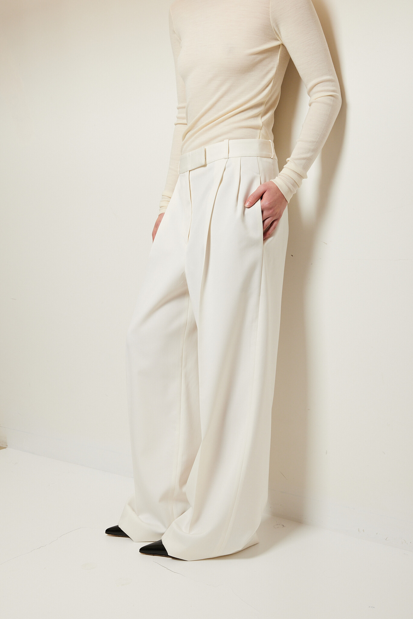 Róhe - Mid waist tailored trousers