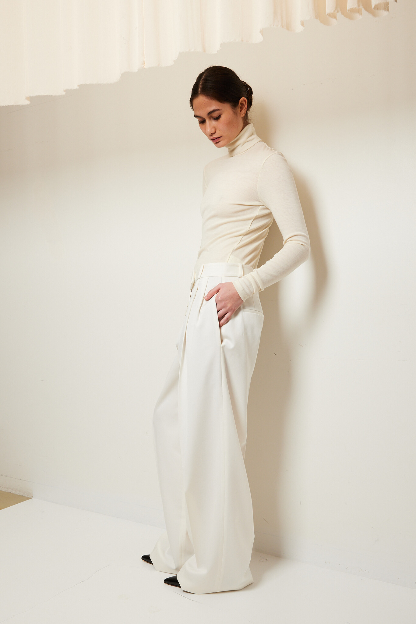 Róhe - Mid waist tailored trousers