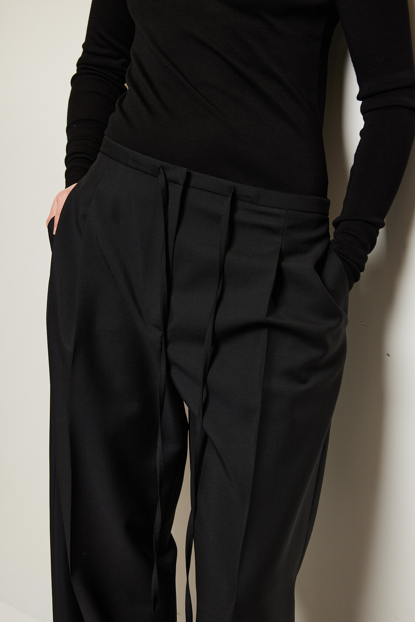 Róhe - Relaxed drawstring trousers