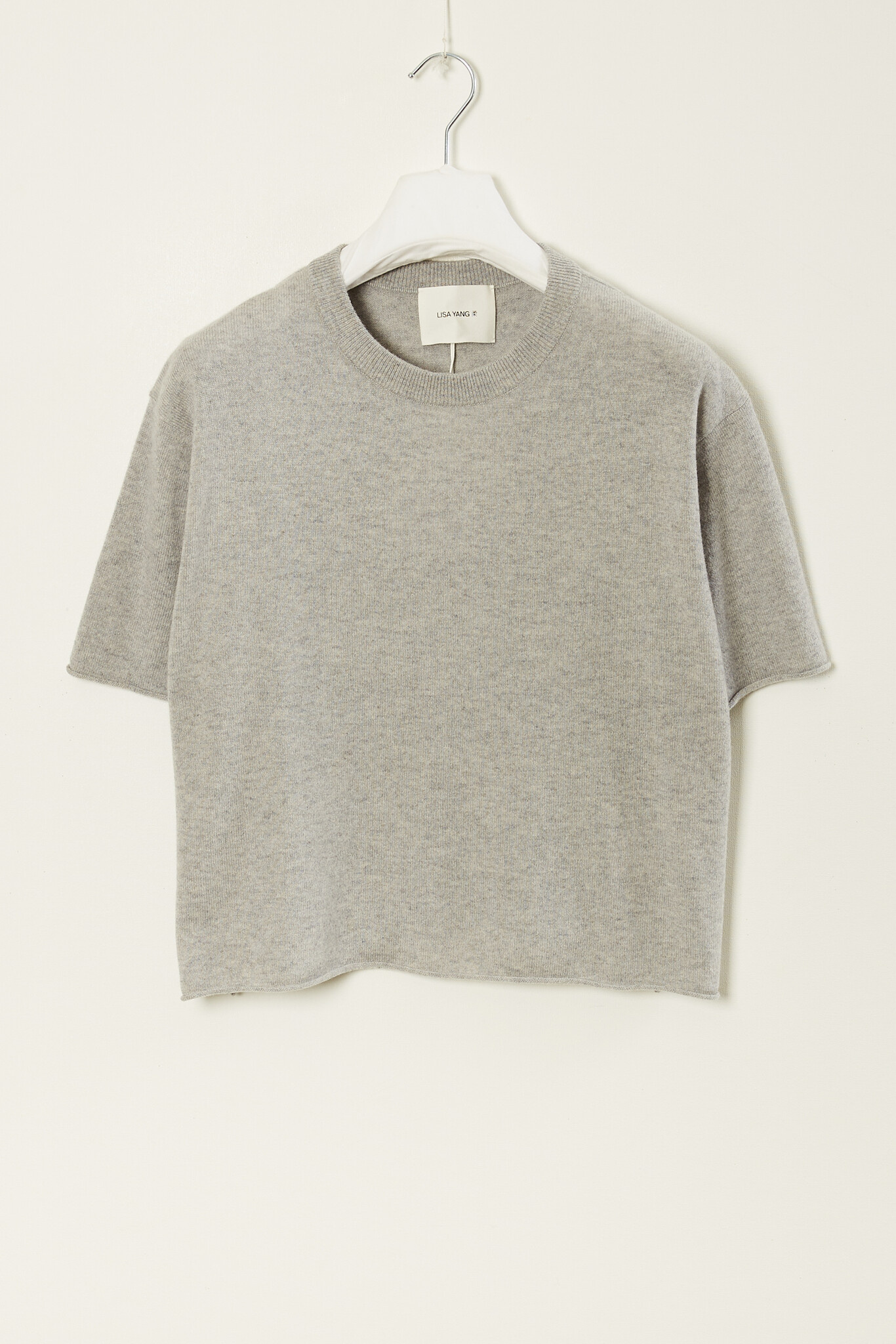 Lisa Yang - Cila T-Shirt