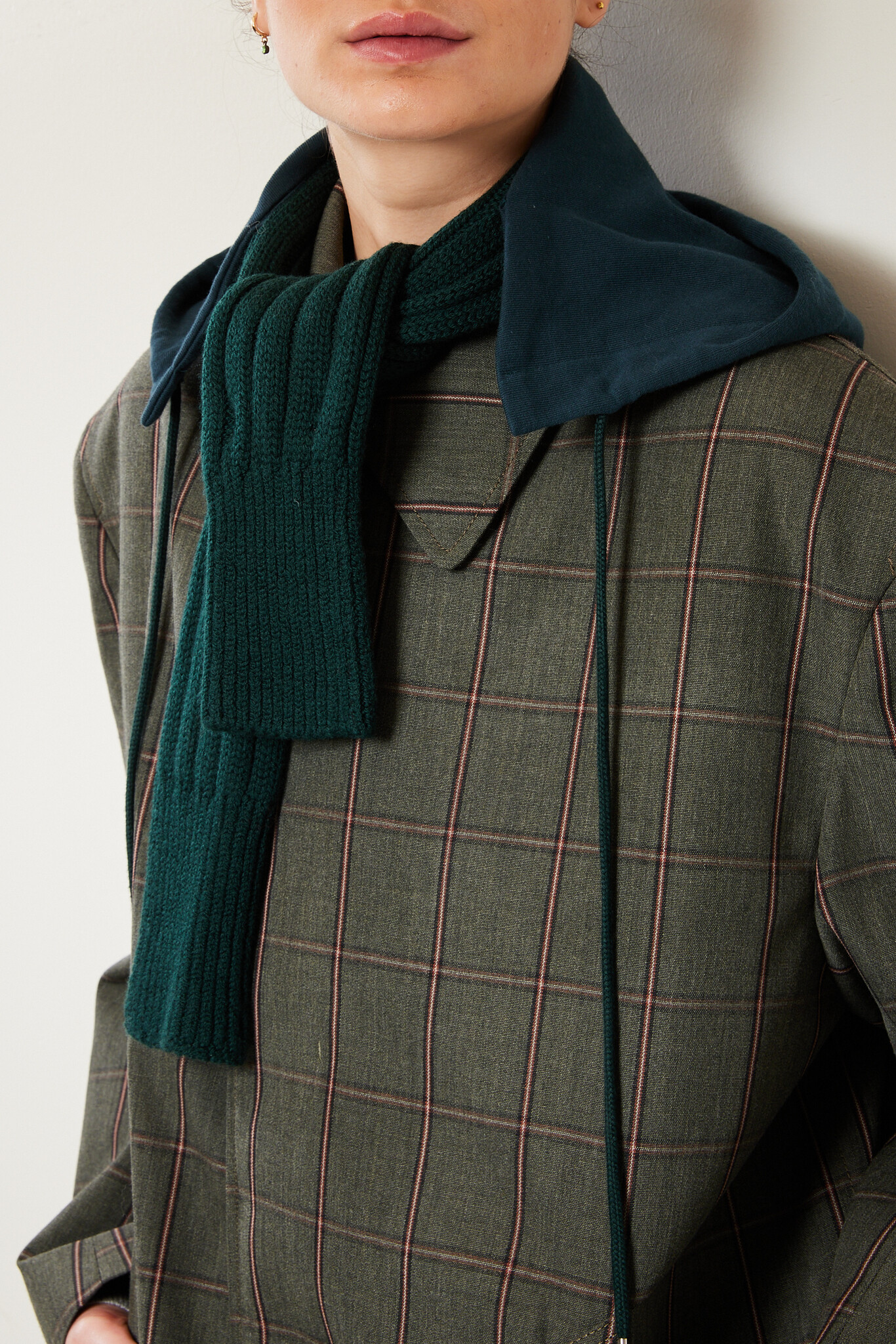 Meryll Rogge - Hoodie scarf