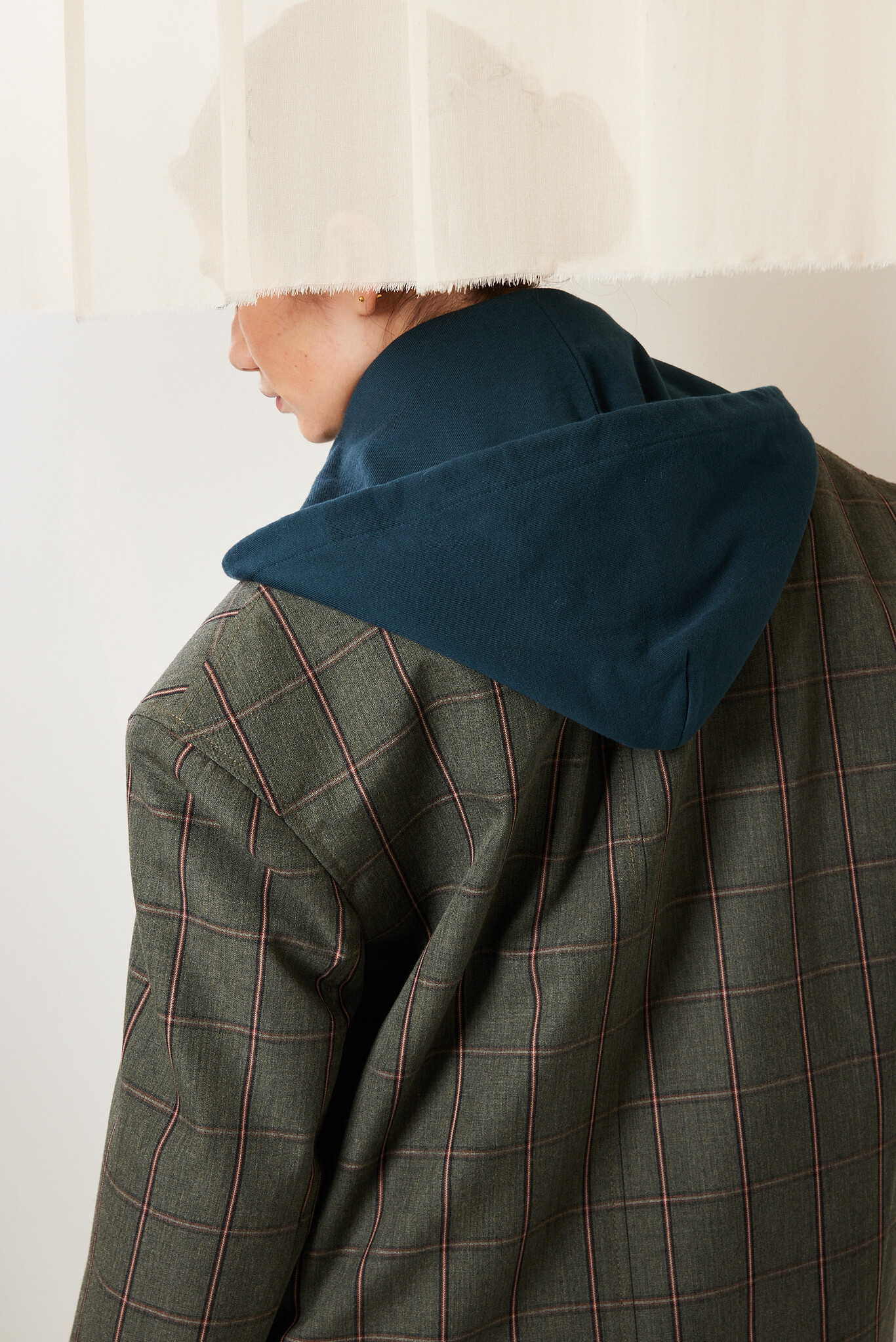 Meryll Rogge Hoodie scarf