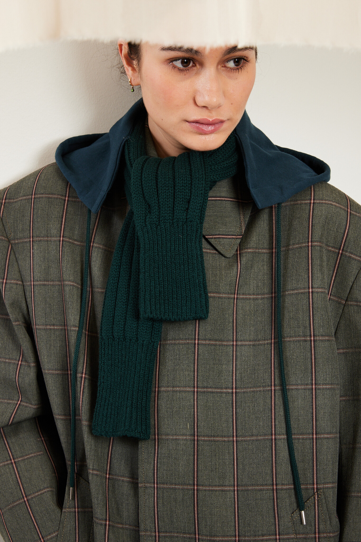 Meryll Rogge - Hoodie scarf