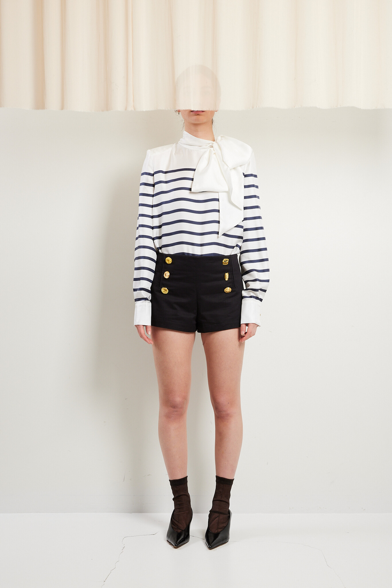 Francoise Bijou short