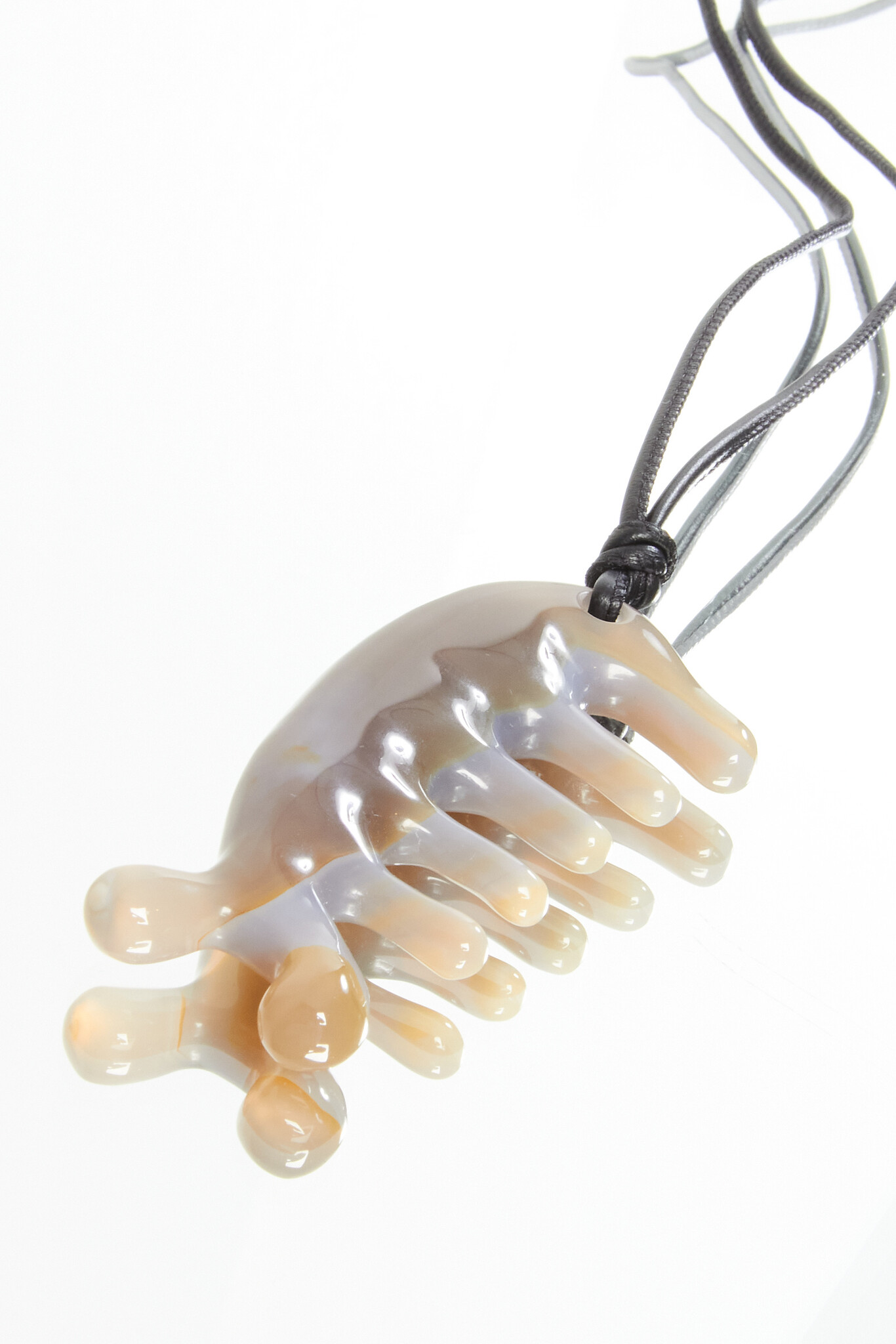 Lemaire Beluga gua sha necklace