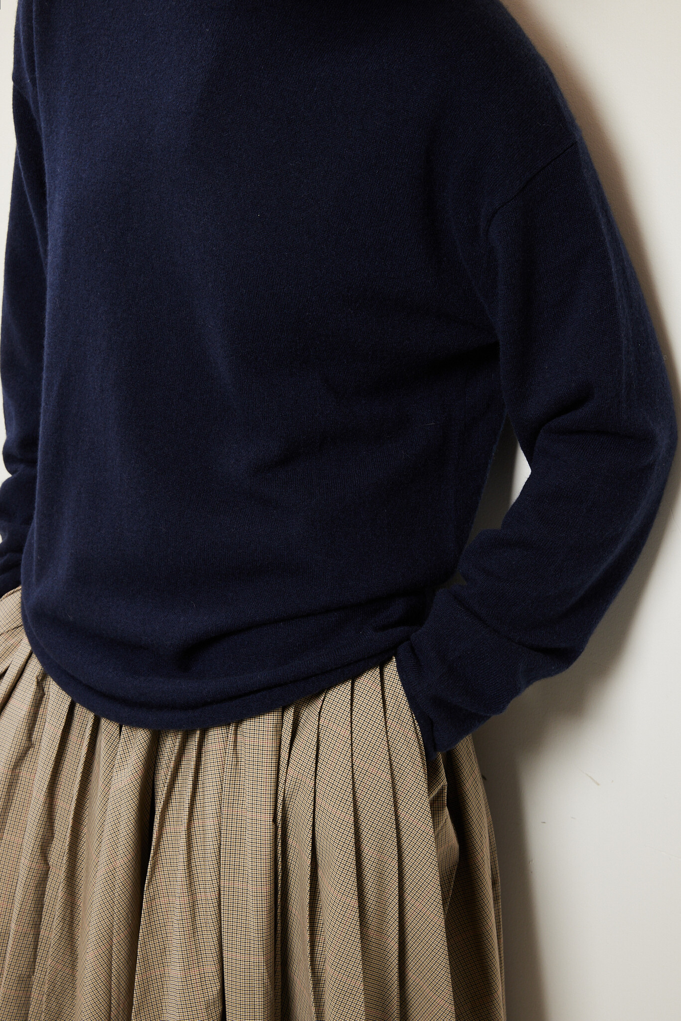 Guest in Residence - Oversized crew