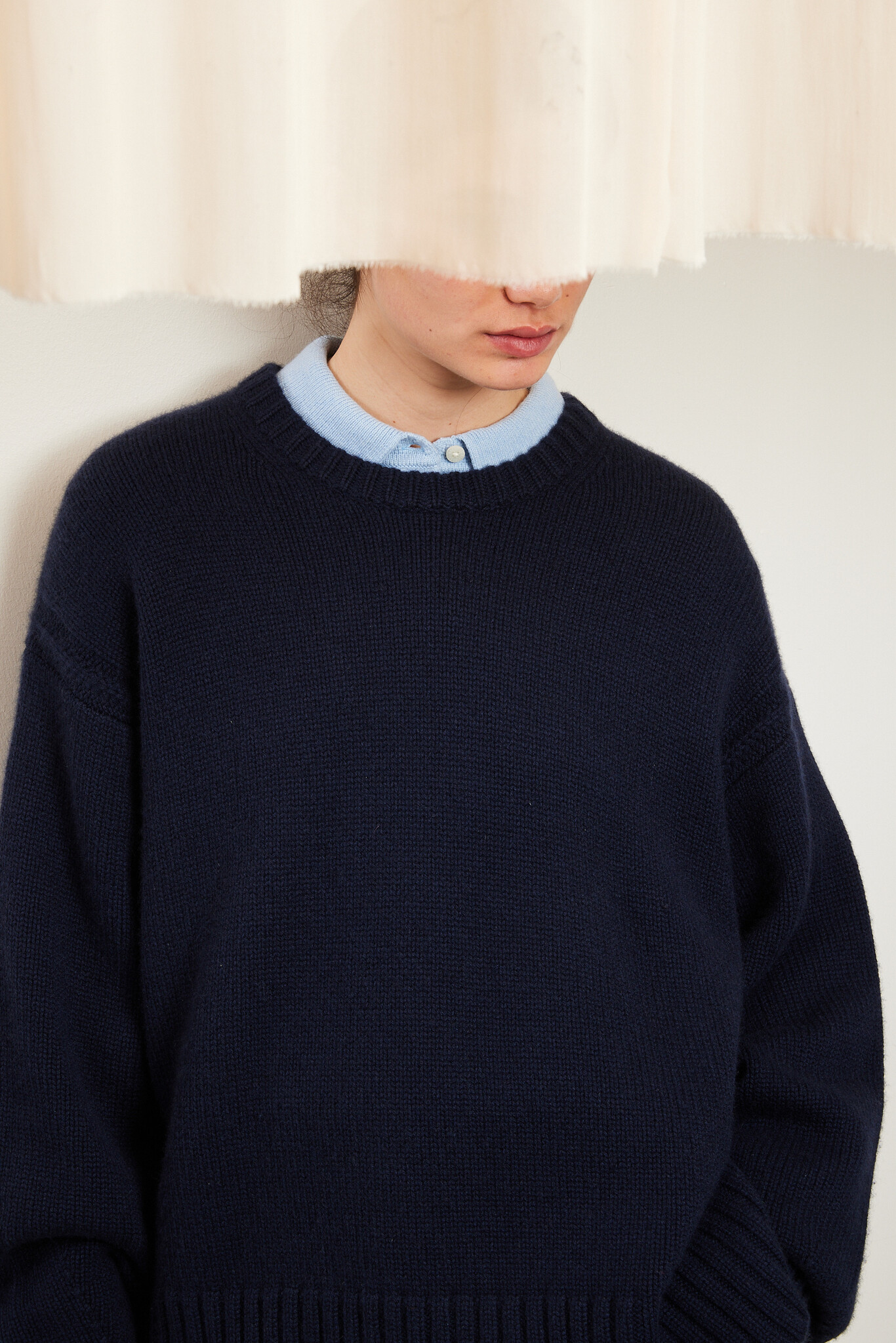 Guest in Residence - Cozy cashmere crew