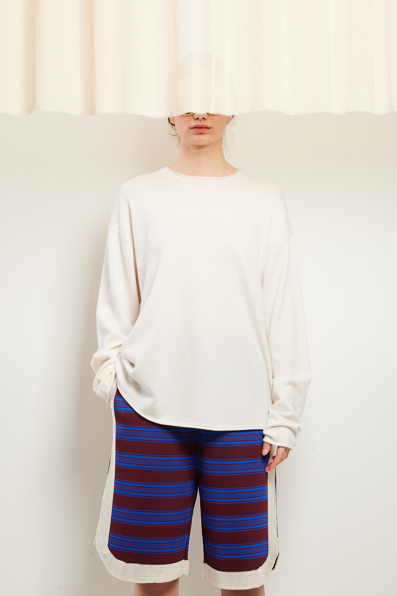 Guest in Residence - Oversized crew