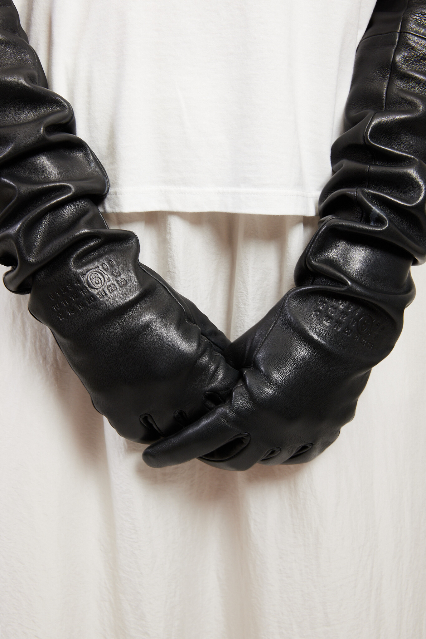 MM6 - S62TS0079M07014 gloves