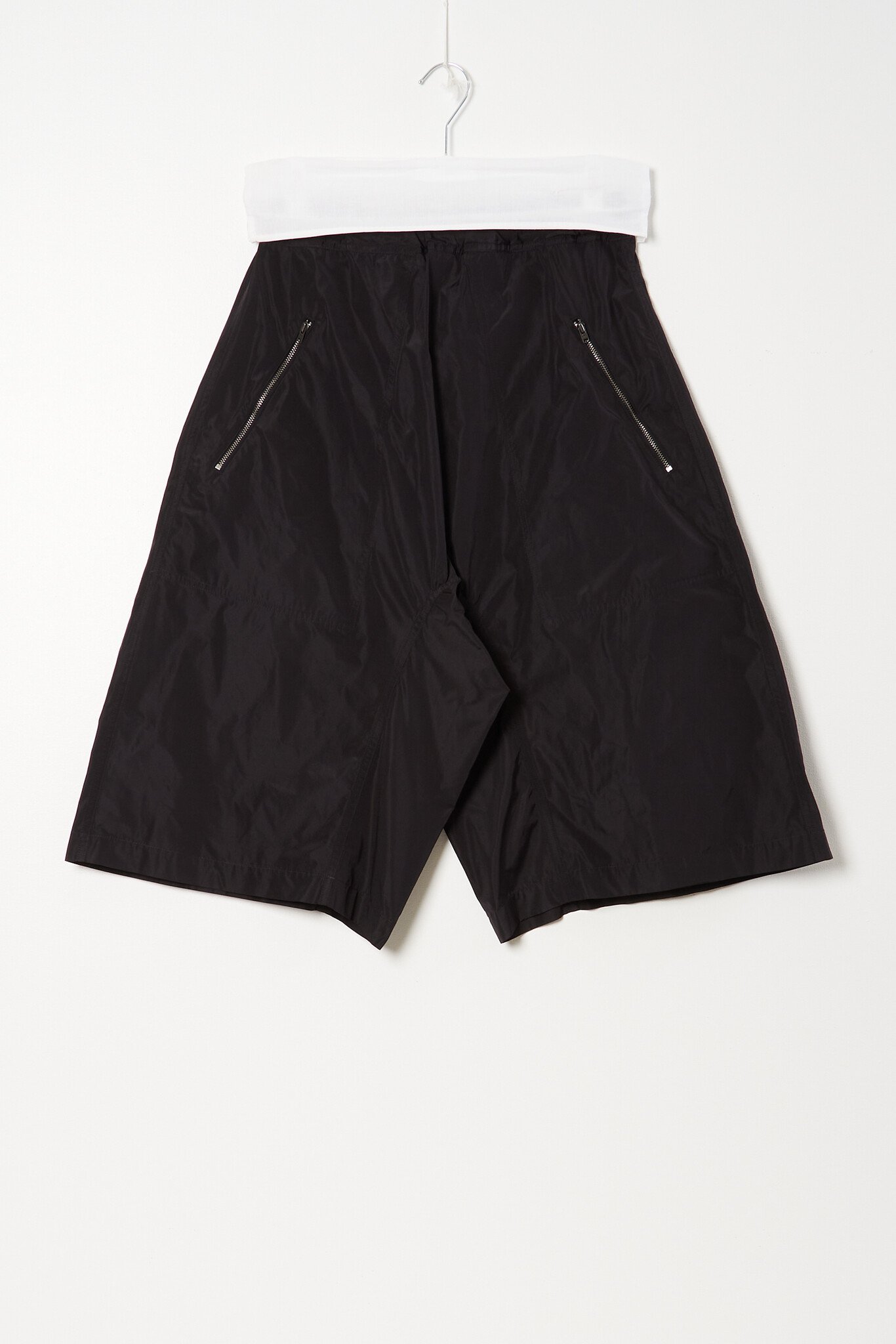 Sofie d'Hoore - Pond relaxed low crotch shorts