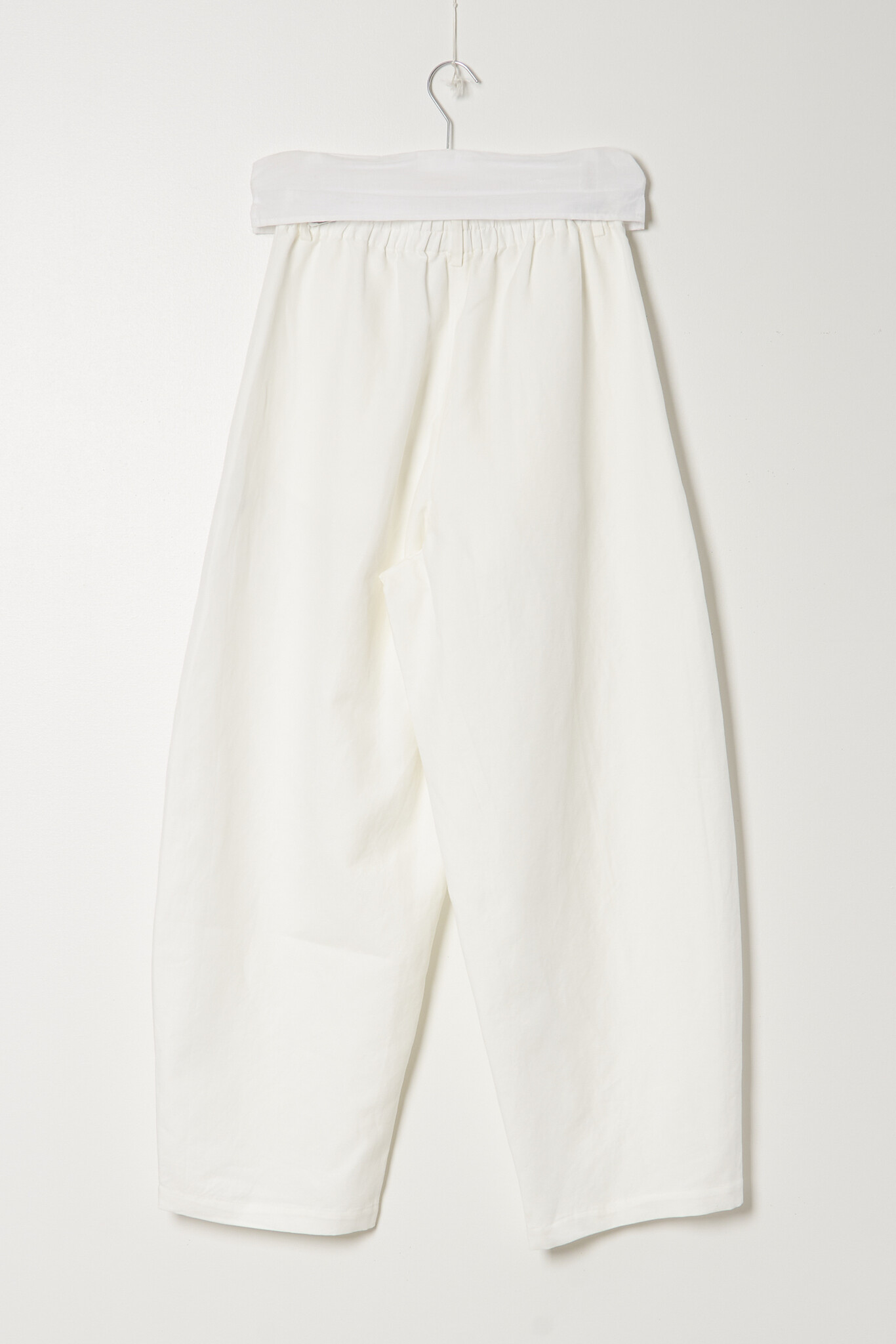 Cordera - Cotton linen curved pants