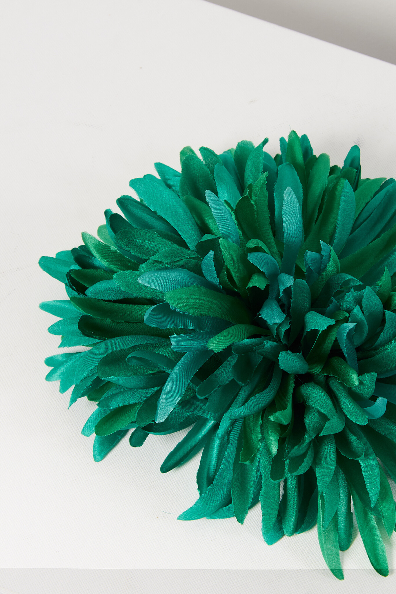 inDRESS - Nicole recycled silk brooch