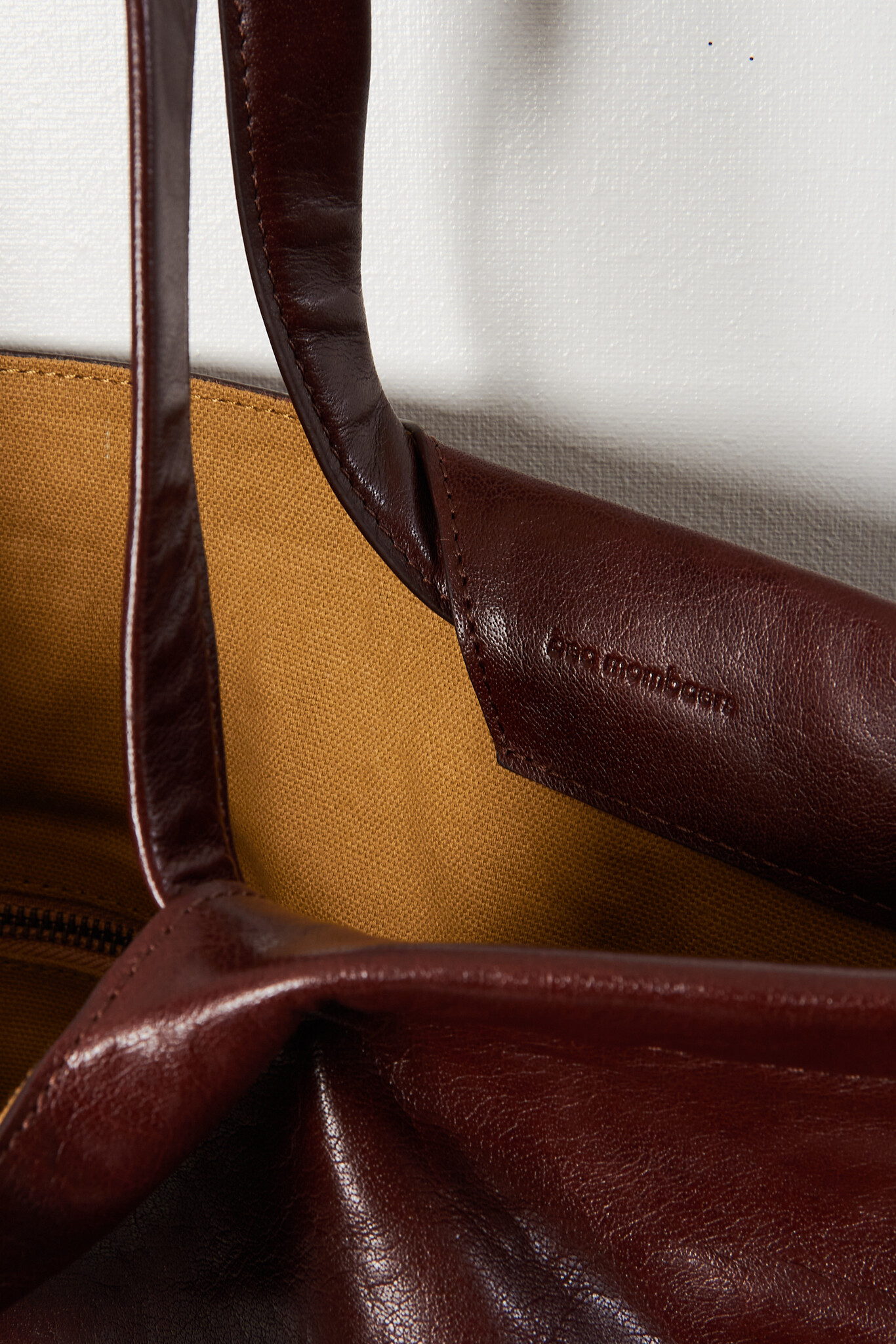 Bea Mombaers - Shopper East West tumbled