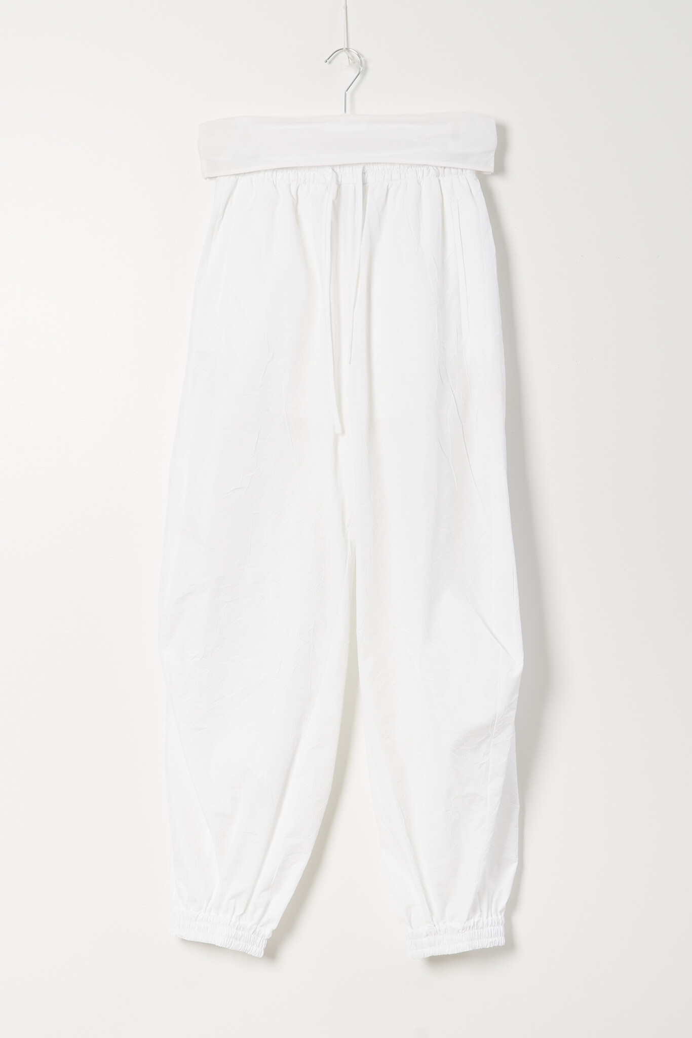 Róhe - Volume crushed cotton trousers