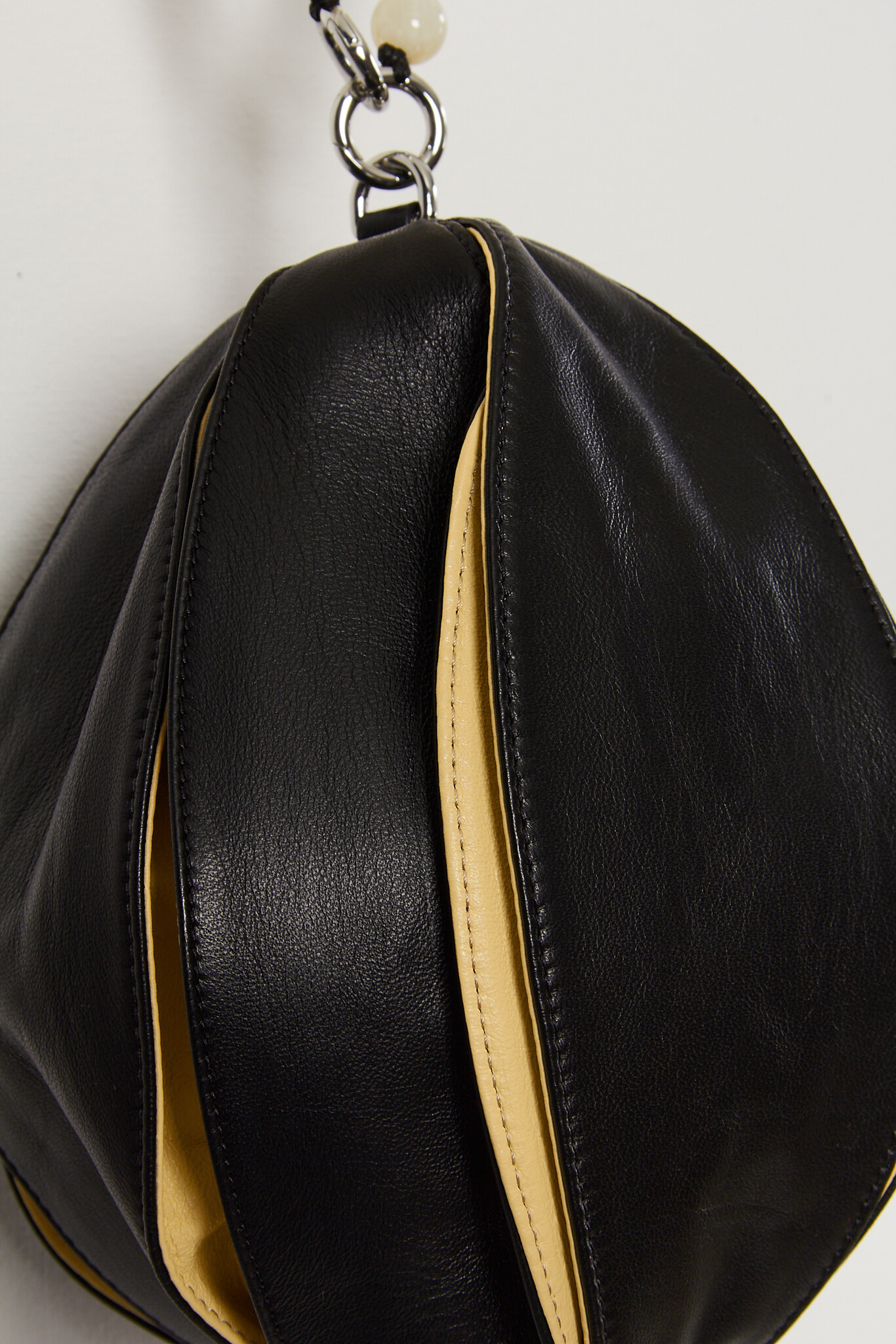 Lemaire - Balloon slits