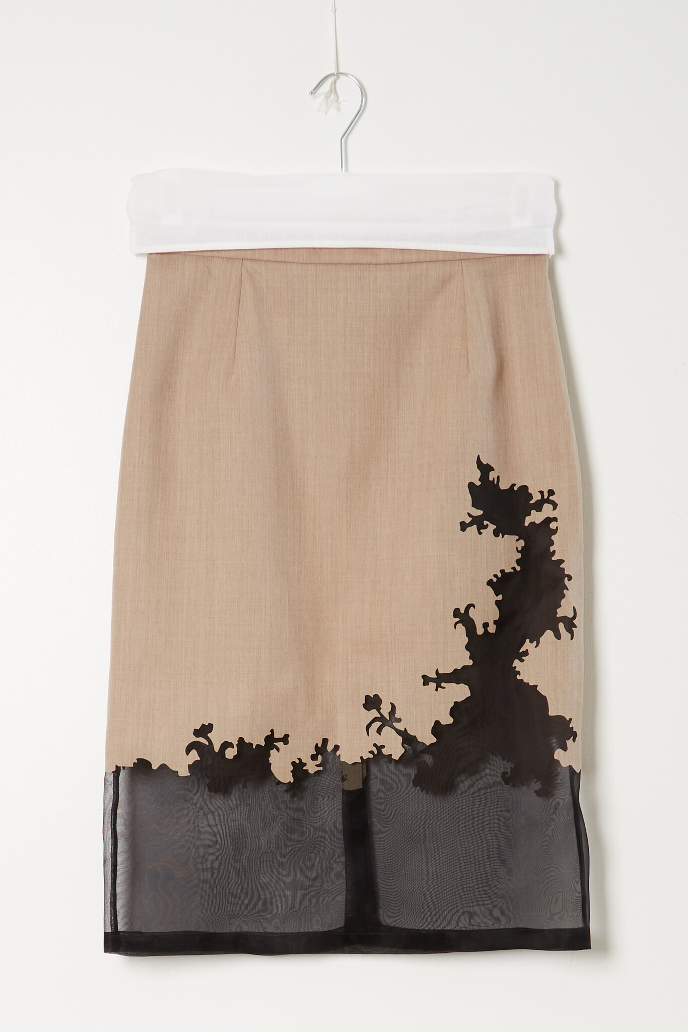 Julie Kegels - Shin lasercut skirt