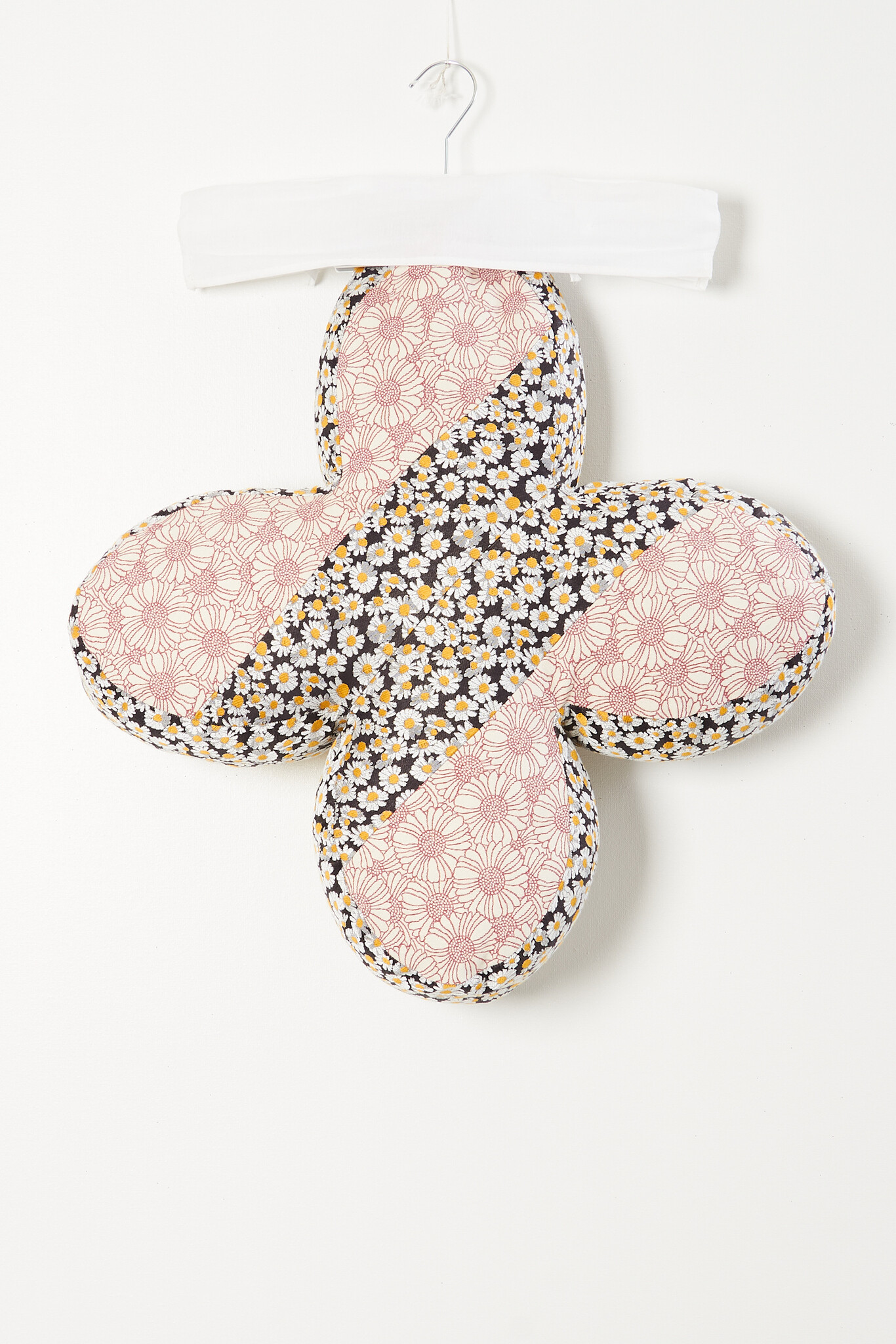 Wiener times - WW cushion lost highway