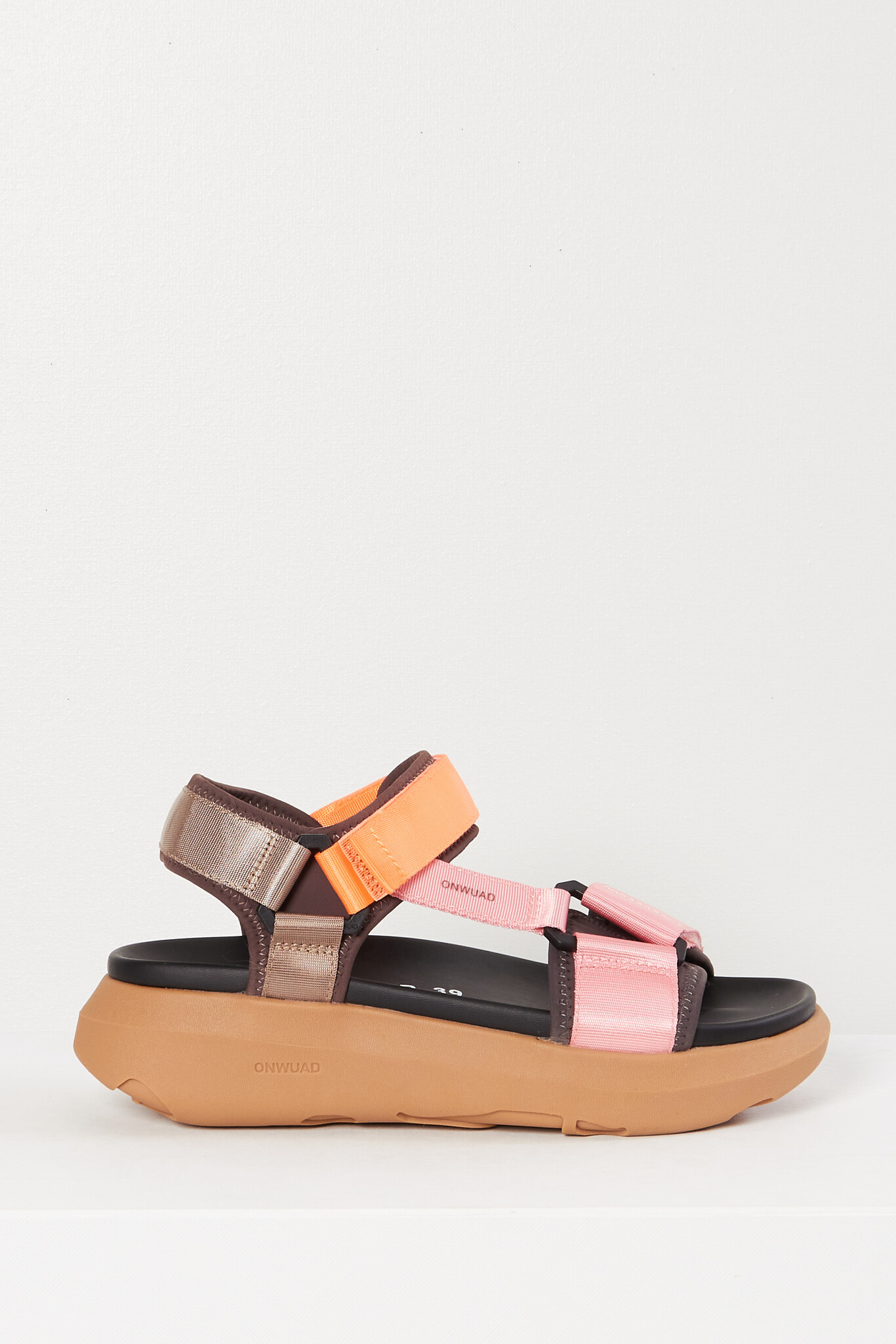 Onwuad - Schon tech sandal