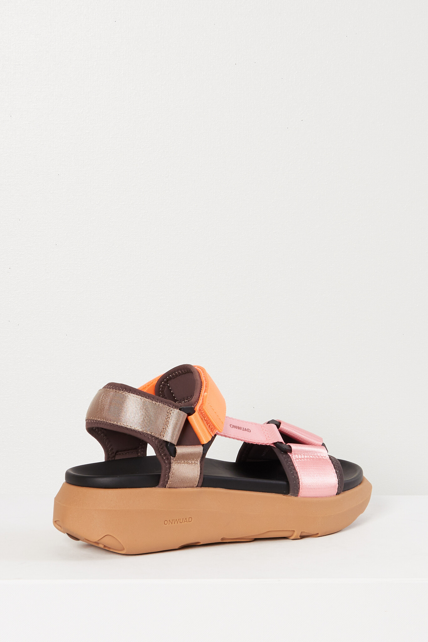 Onwuad - Schon tech sandal