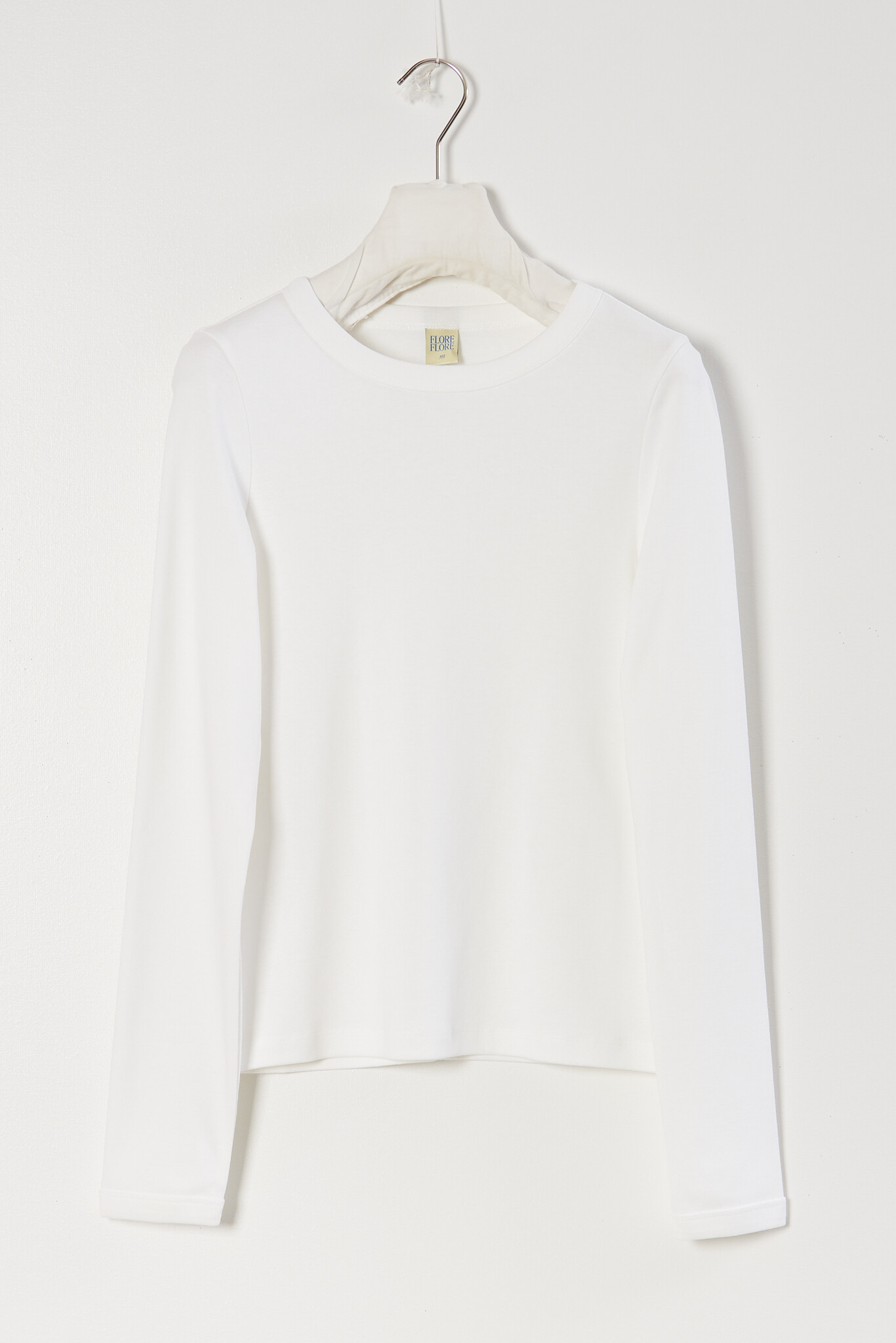  - Max tee