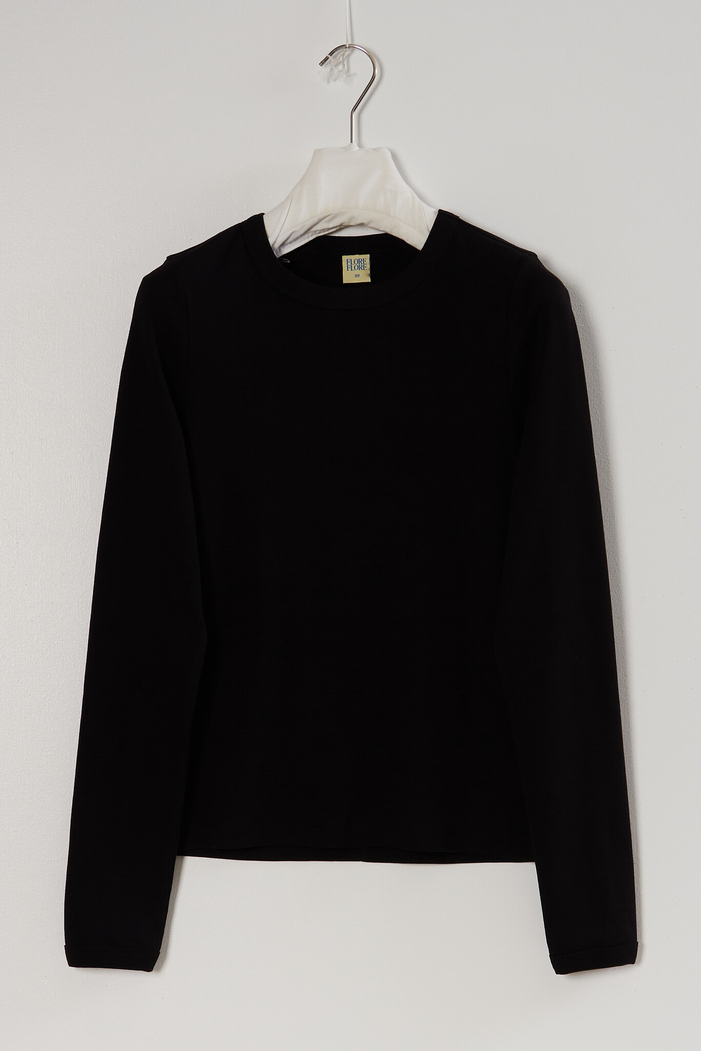  - Max tee