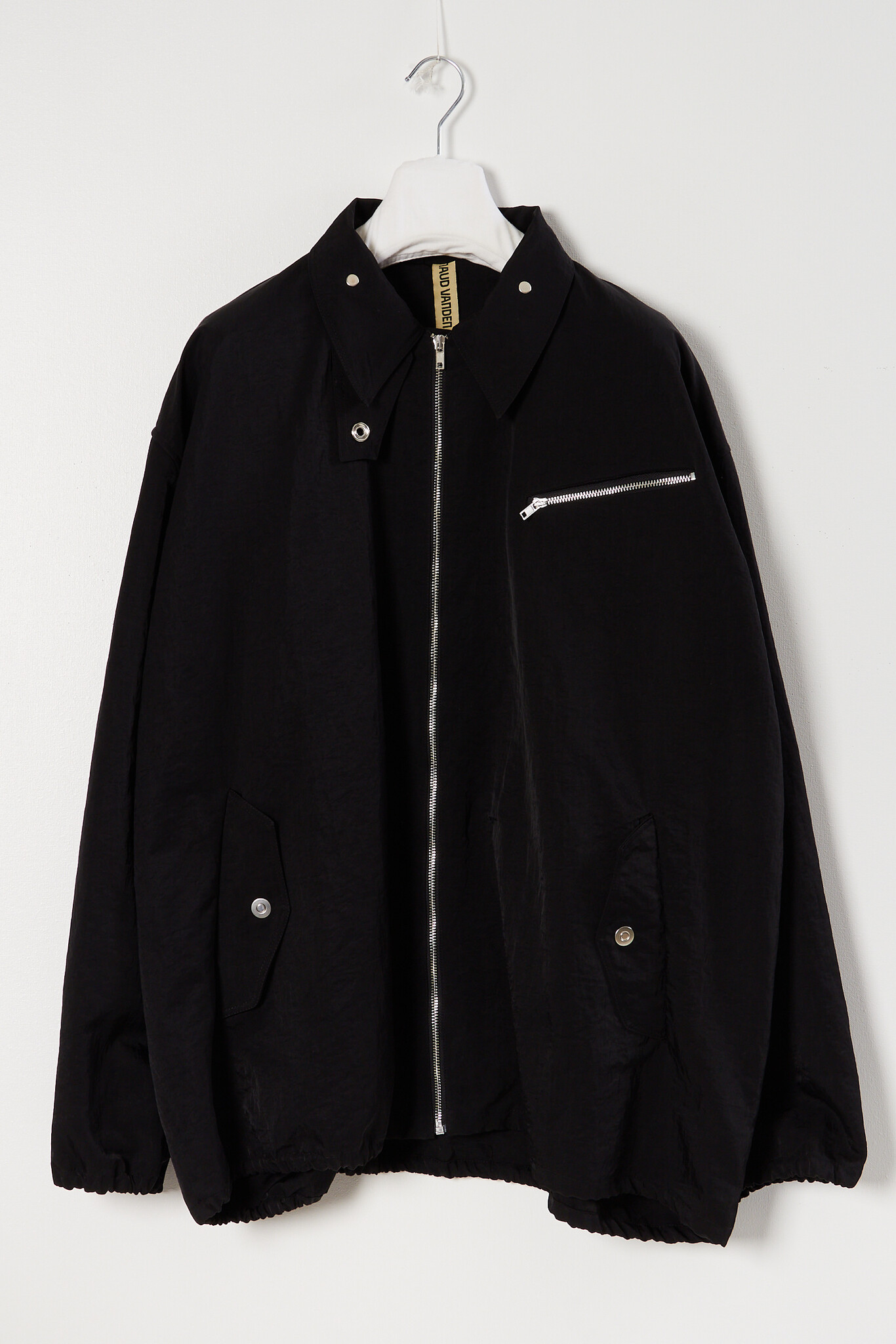 Maud vanden Beussche - Nylon bomber