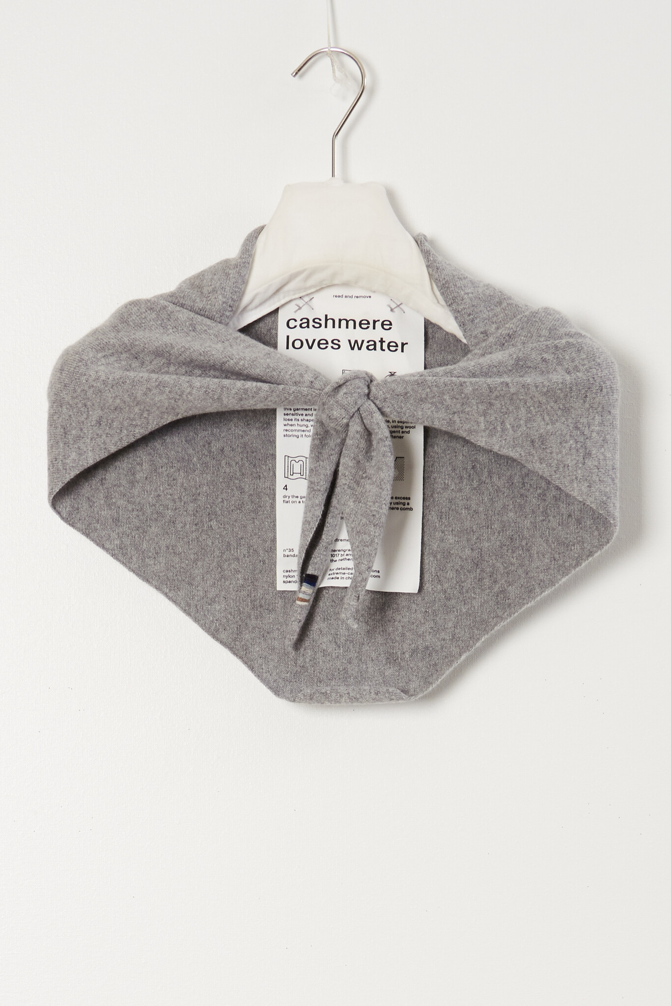 Extreme cashmere - n°35 bandana scarf