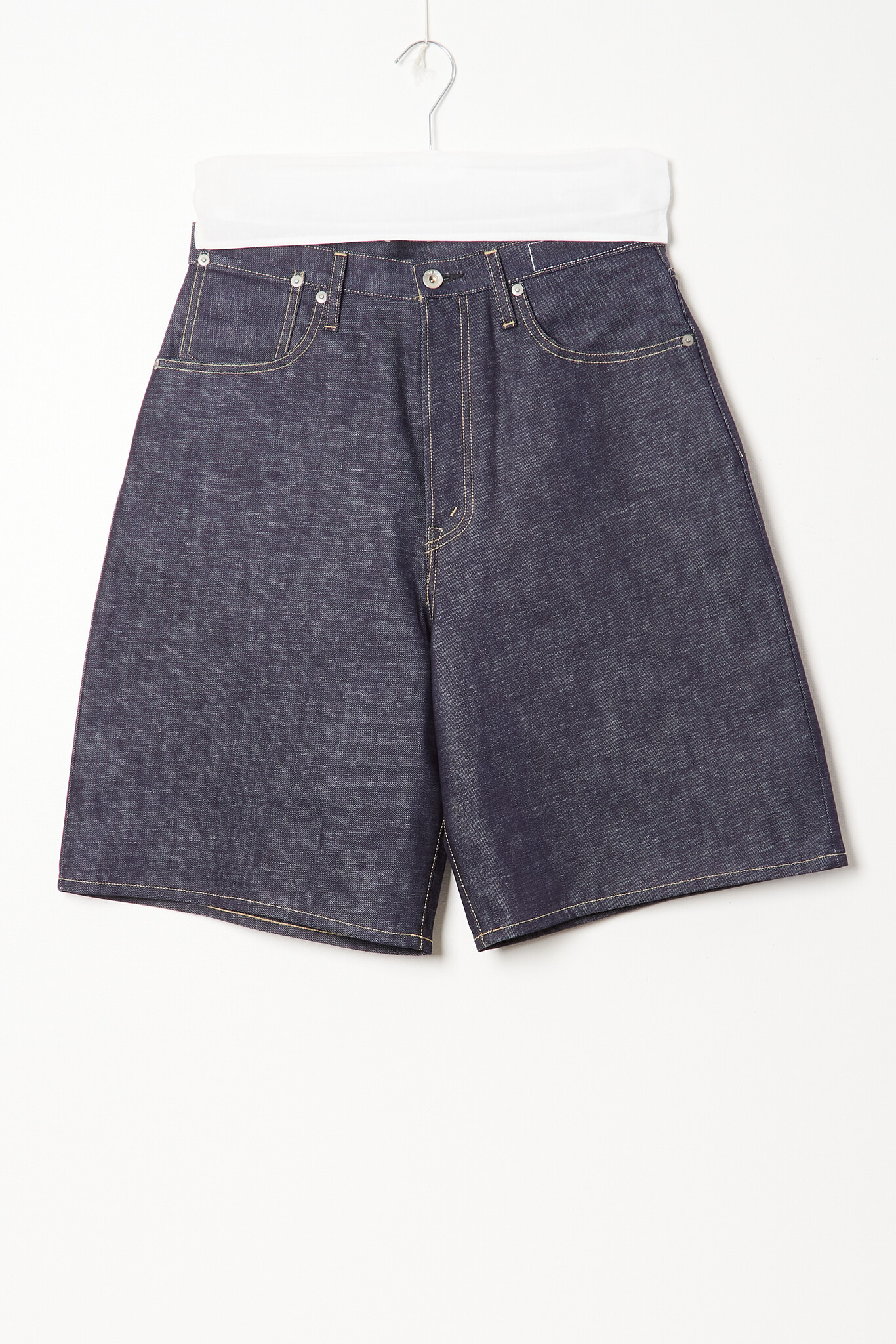 Kuro - Structured shorts