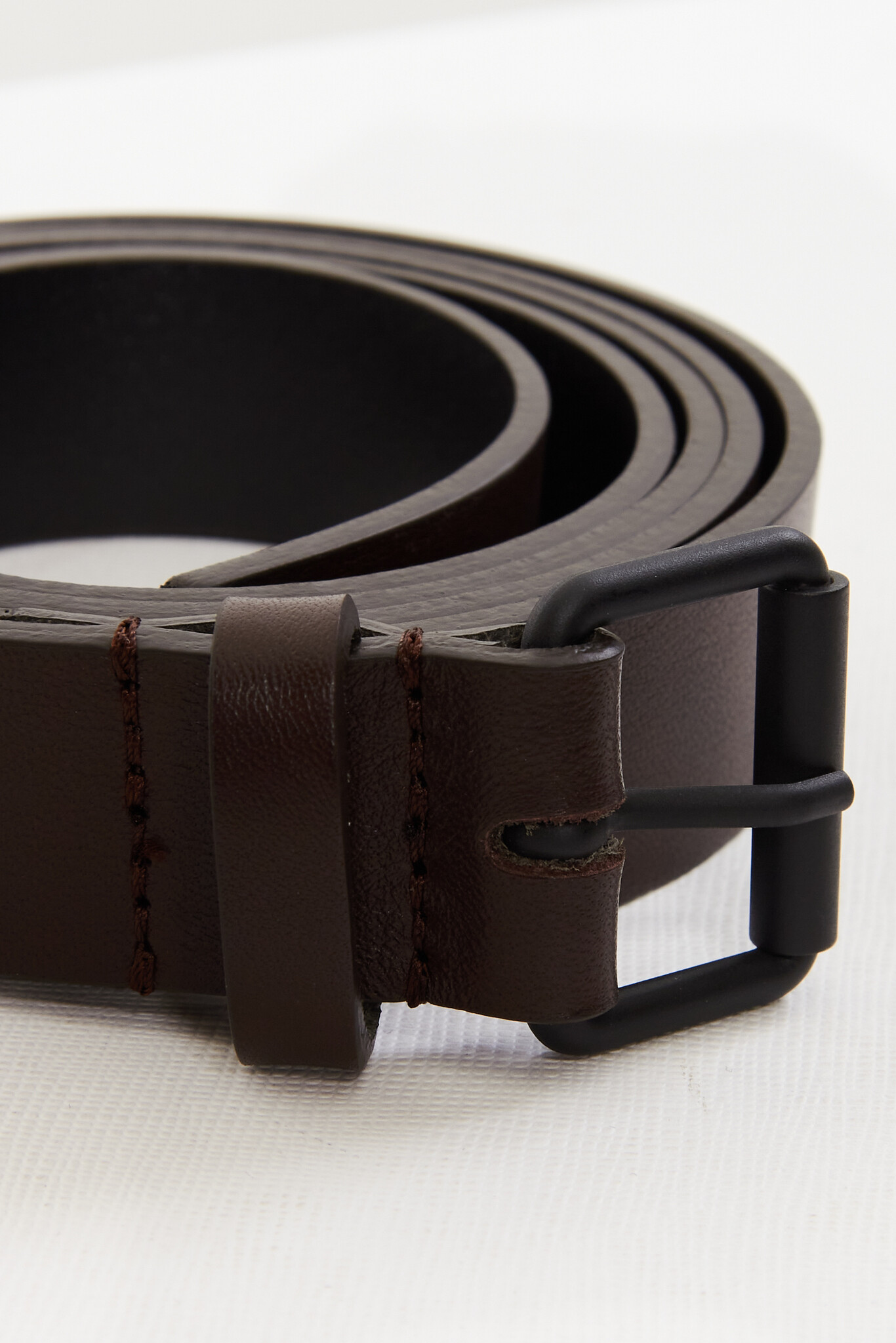 Sofie d'Hoore - Varnia25 wide belt